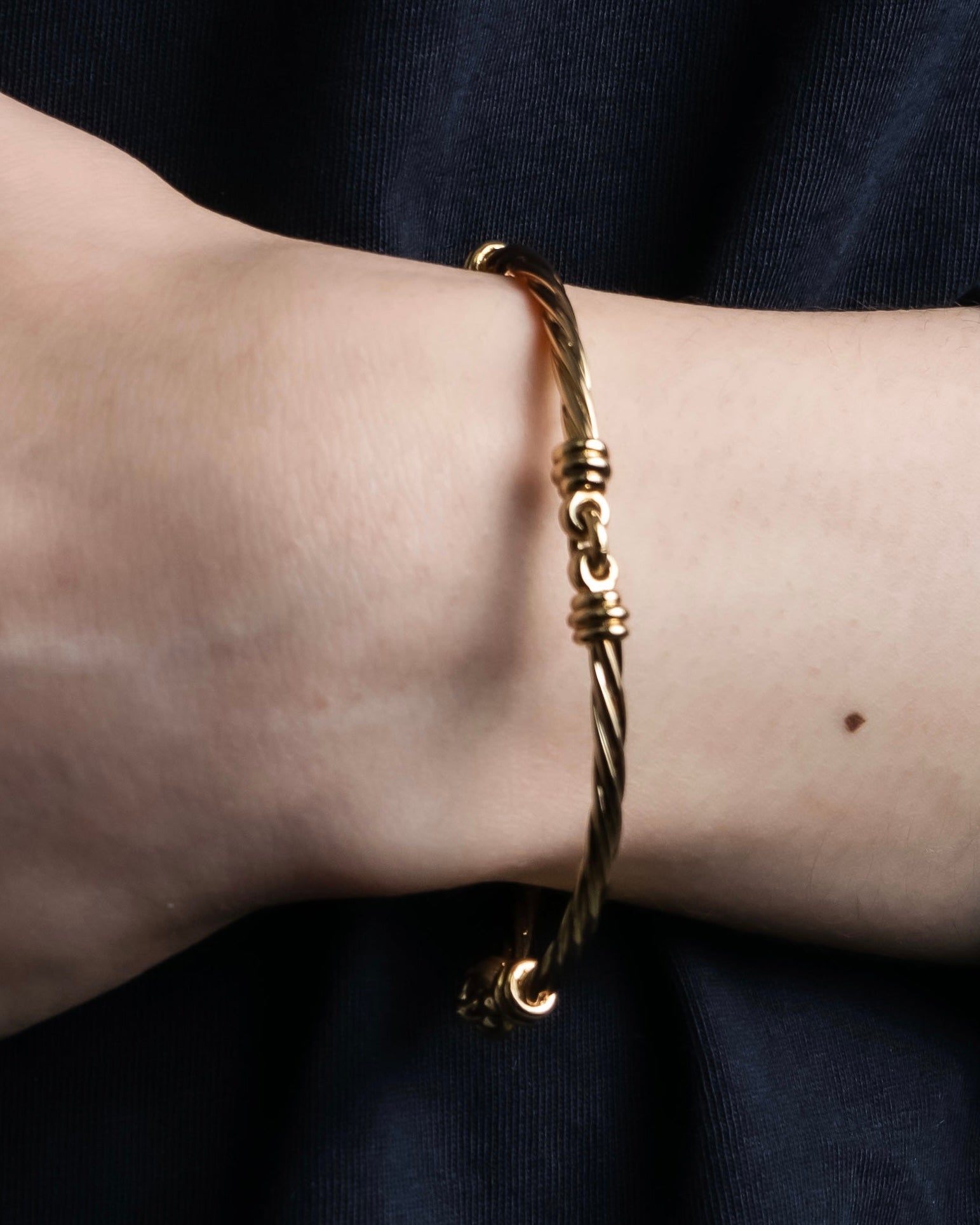 "DIOR" Twisted antique design bracelet