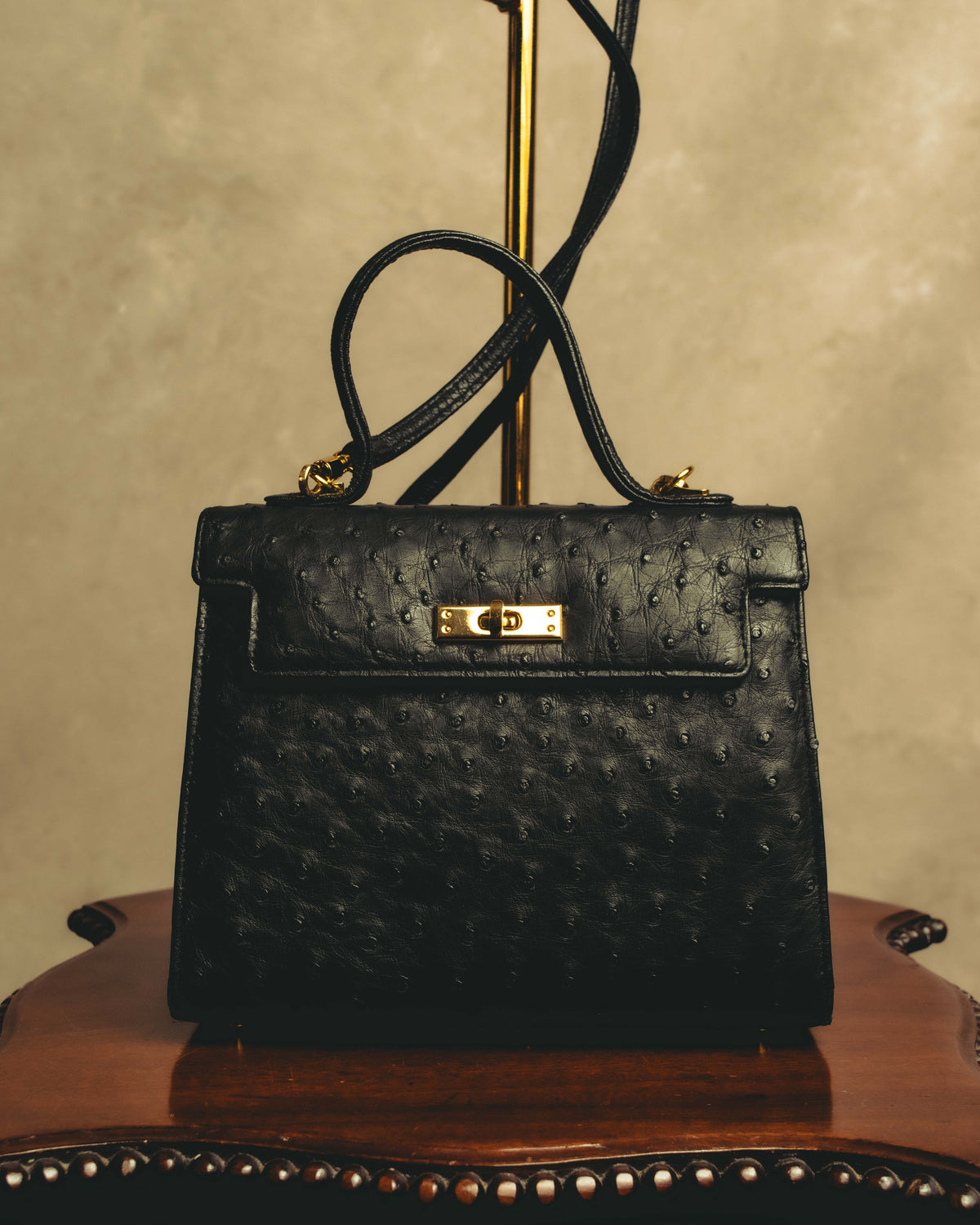 -SPECIAL- "Balenciaga" 90's-00's Ostrich leather structured top handle bag