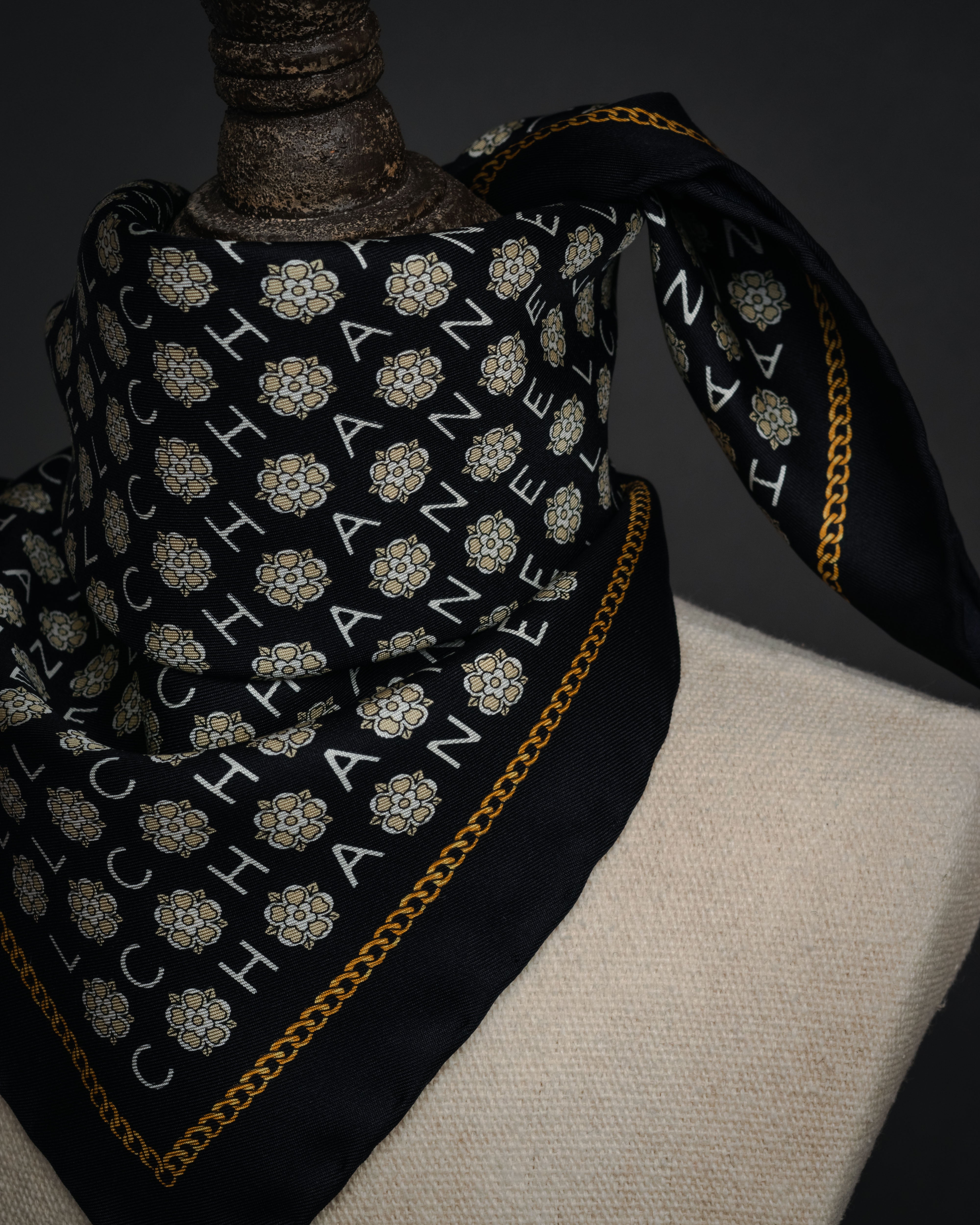 CHANEL” 90's-00's Camellia logo silk scarf – MOOD
