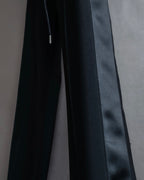 "sacai" Satin line design tapered slacks