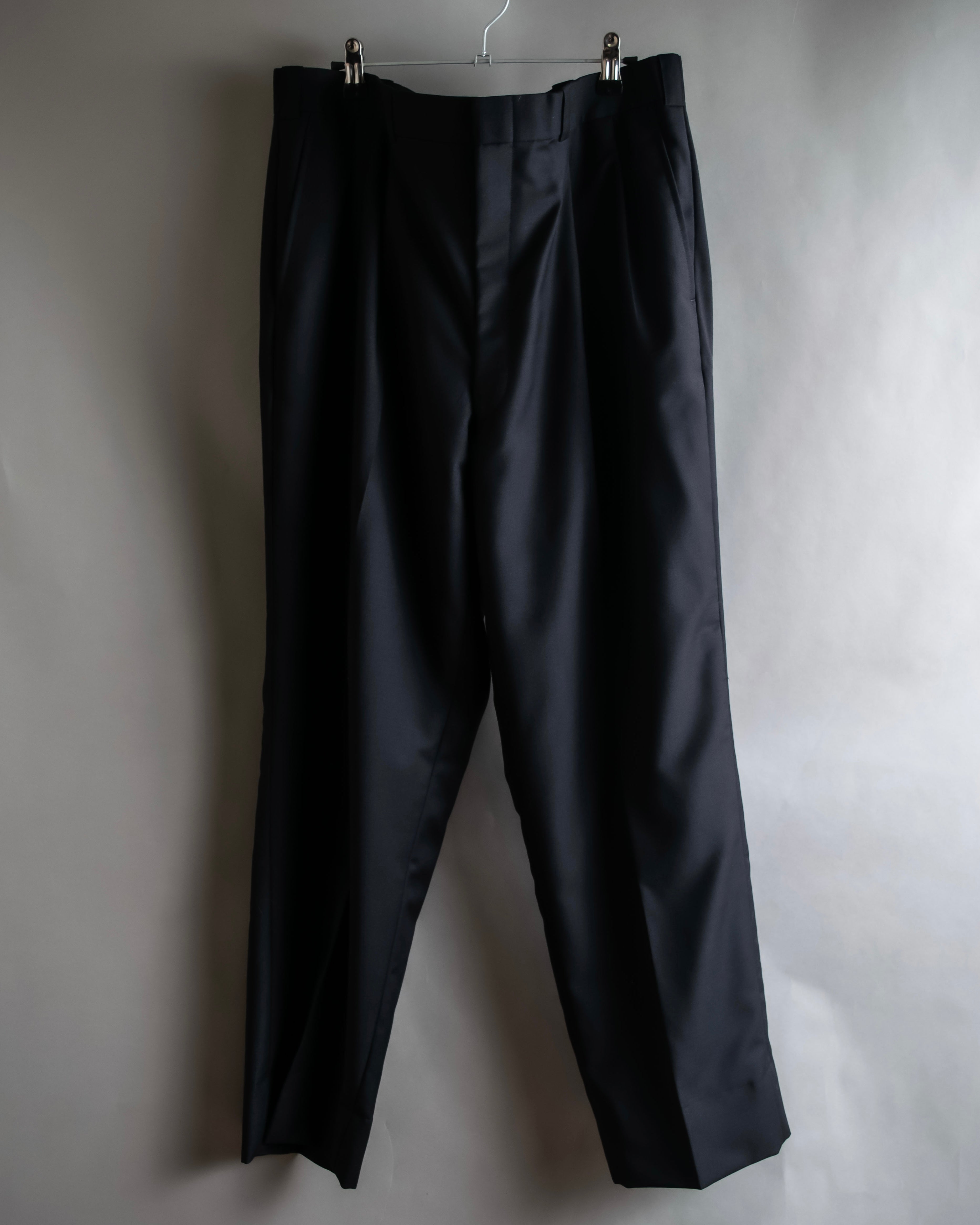 "BALENCIAGA" Taylor & Lodge tailoring wool three-piece set