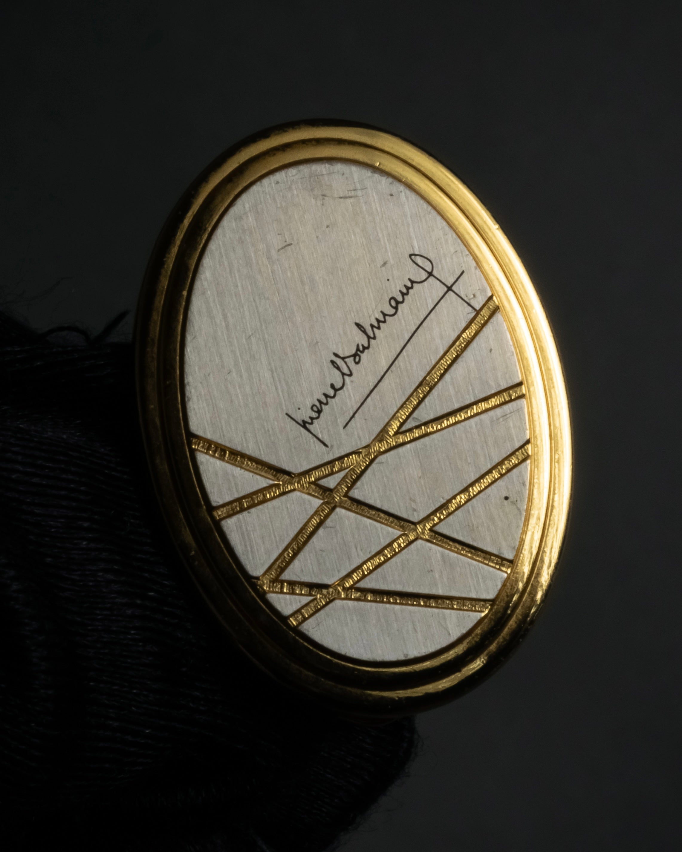 "BALMAIN" Abstract line motif scarf clip pendant