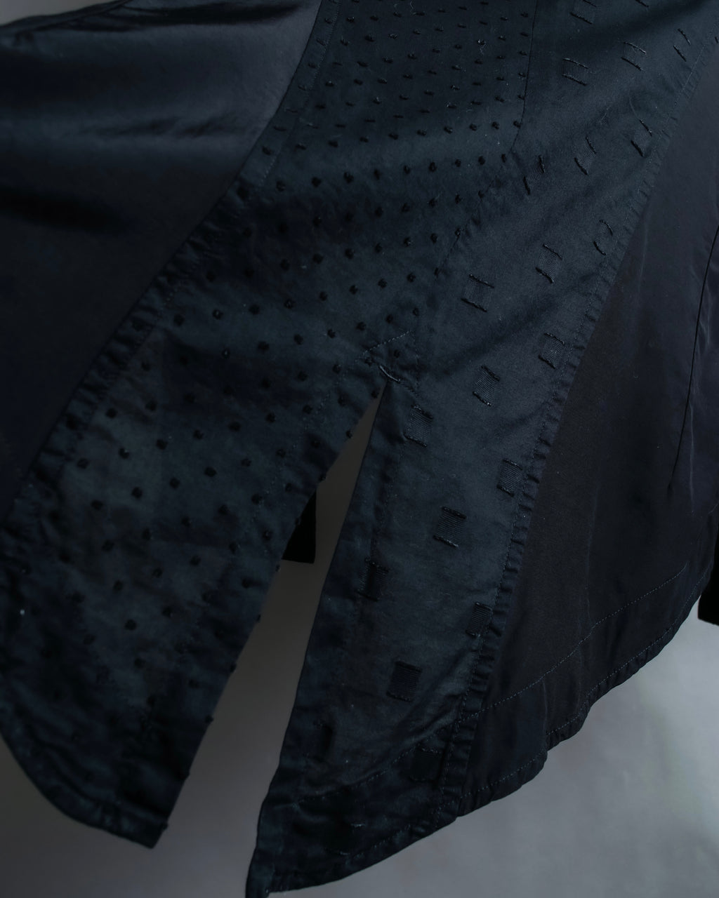 “Y’s COMPOSITION: SEE ATTACHED LABEL” Layered design multi buttons tail coat