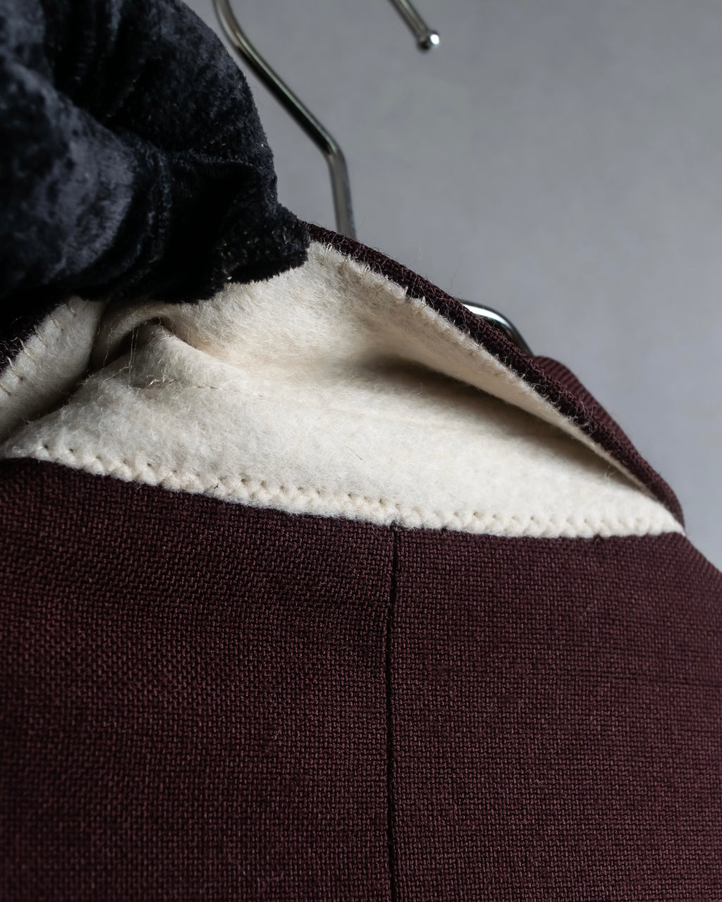 "DRIES VAN NOTTEN" Beautiful burgundy color tailored jacket