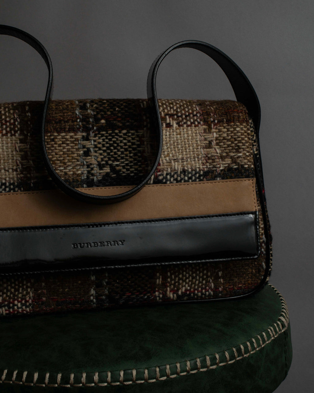 "BURBERRY" Combination leather design check pattern one-shoulder bag