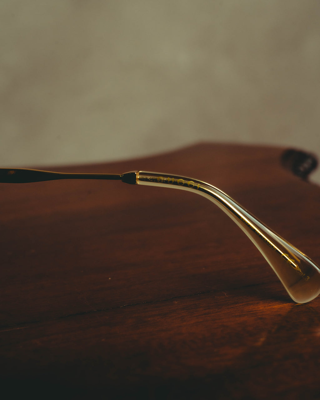 –SPECIAL– "GUCCI" 2020's Bold aviator sunglasses