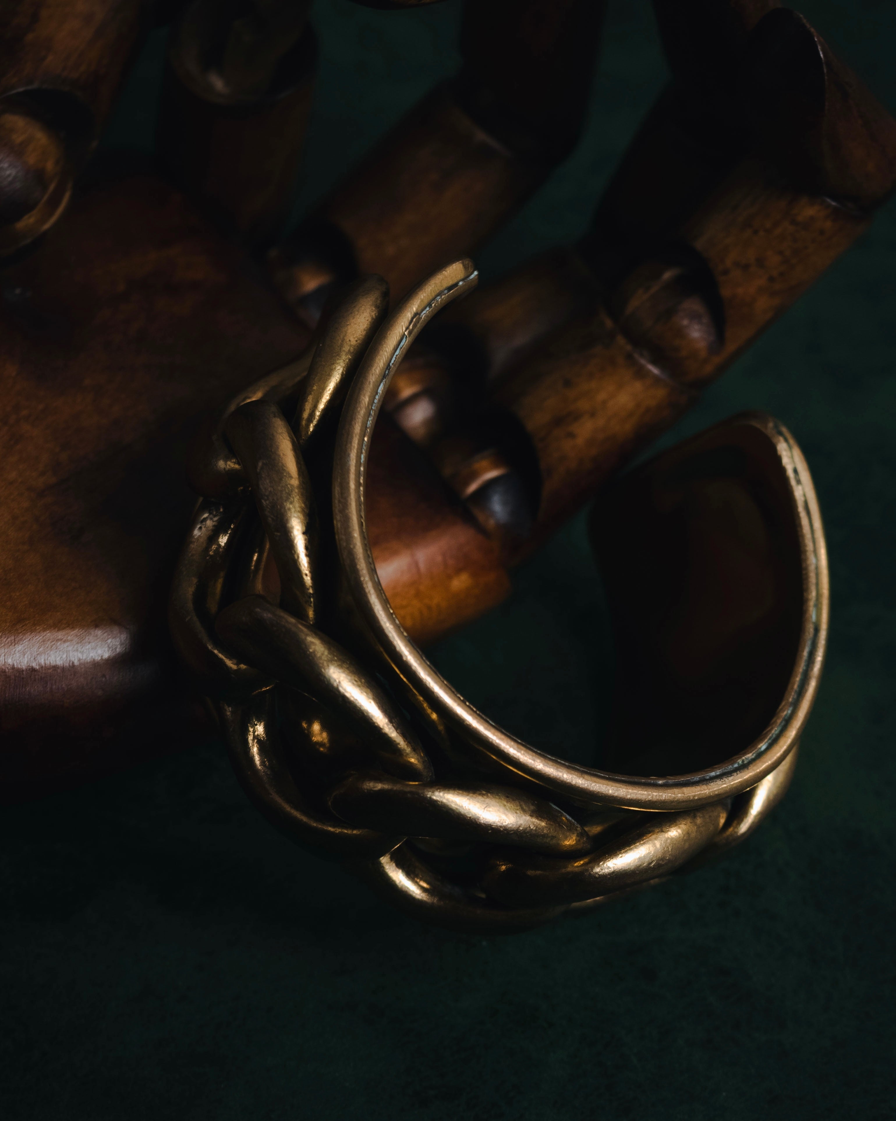 –SPECIAL– "CHANEL" 80’s-90’s Iconic gourmette chain cuff bangle