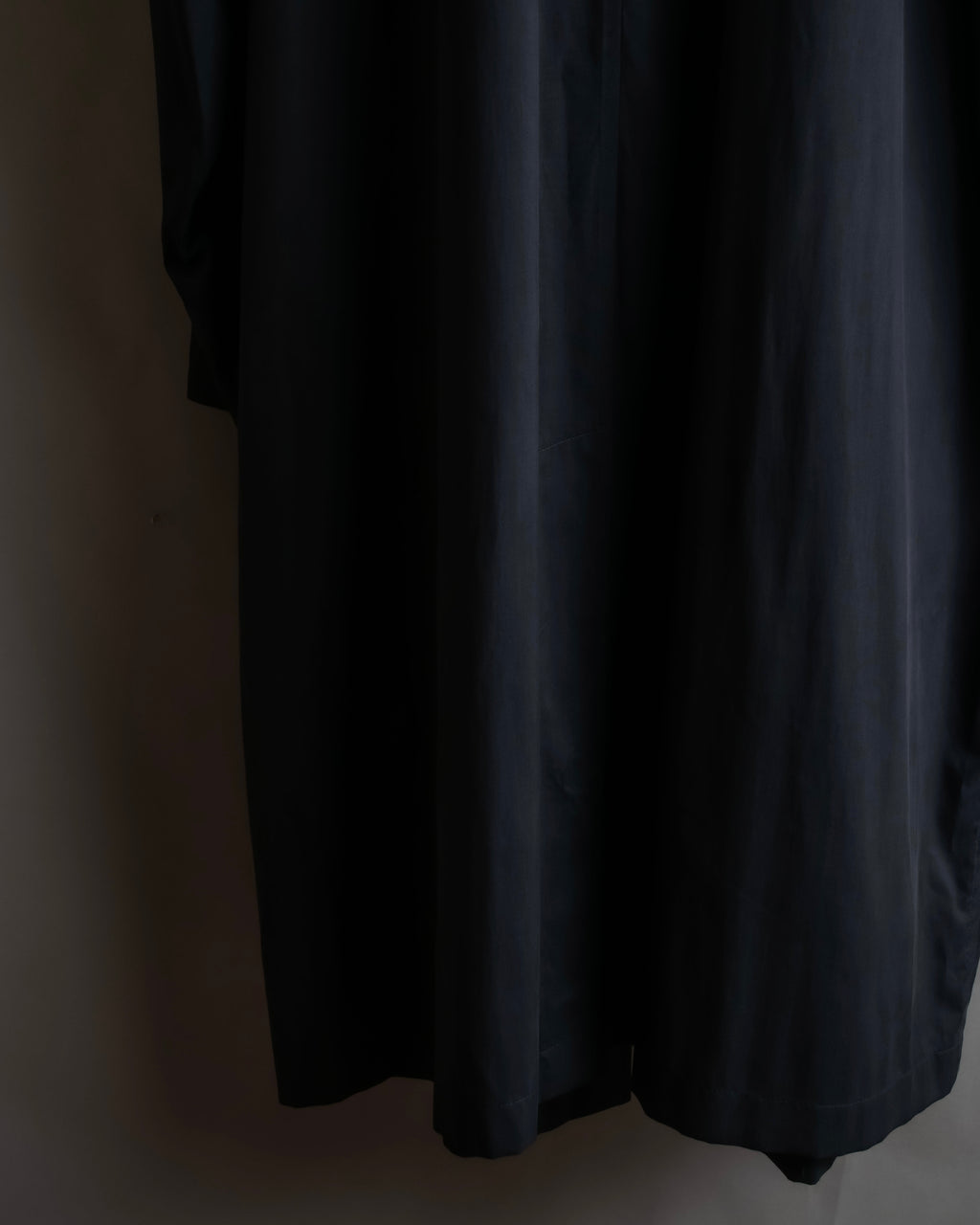 "Christian Dior" Straight line draping silk chester coat