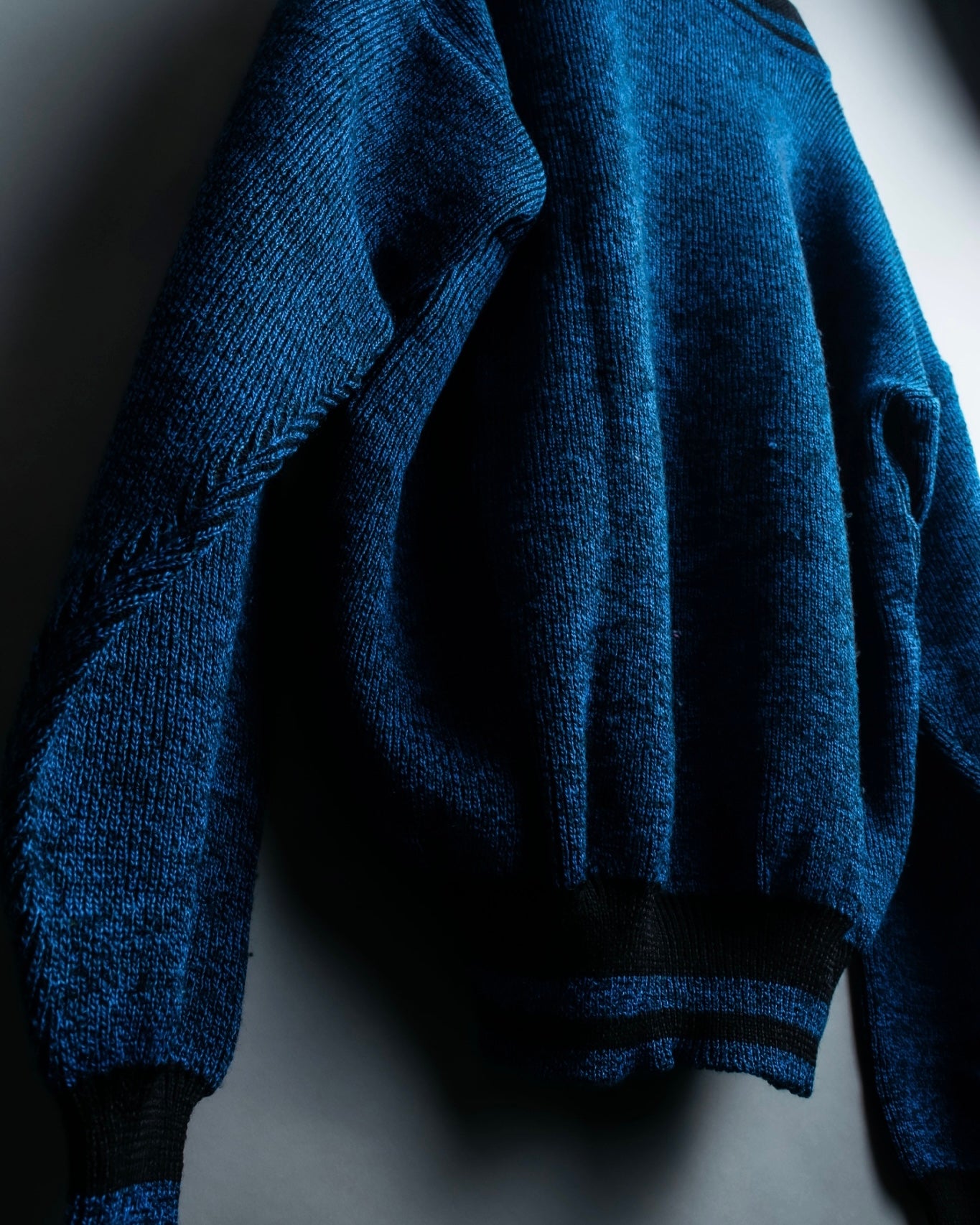 "Christian Dior Sport" V-neck oversized rib knit