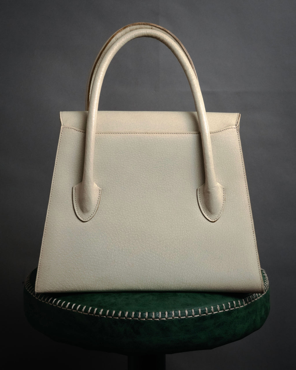 “VALENTINO GARAVANI” 90’s structured top handle leather bag