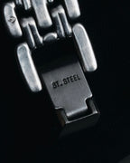 "Yves Saint Laurent" 90’s classically proportioned bracelet dress watch