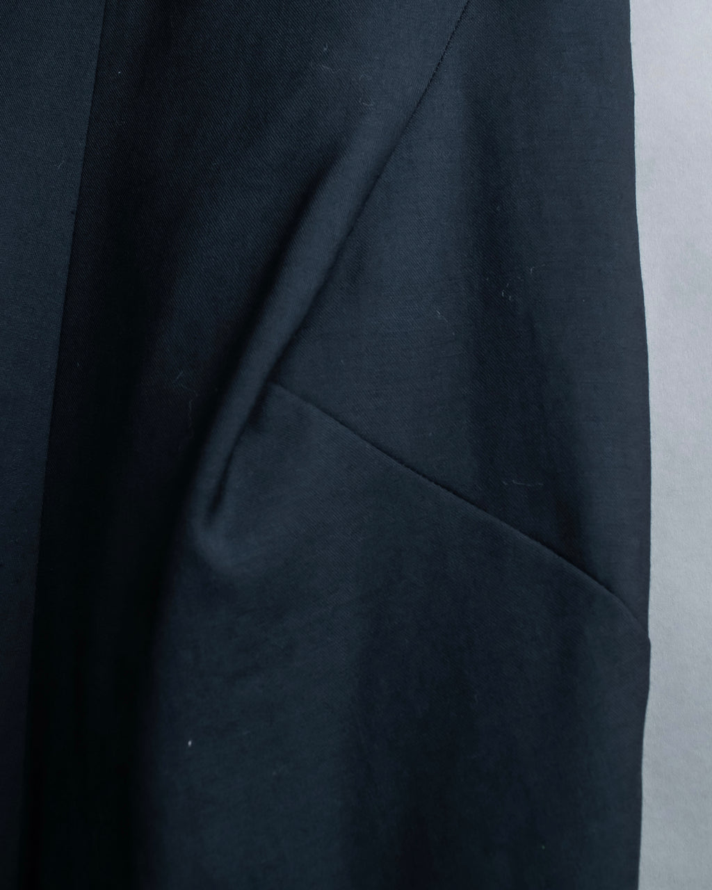 "Y's" Conceptual straight silhouette skirt