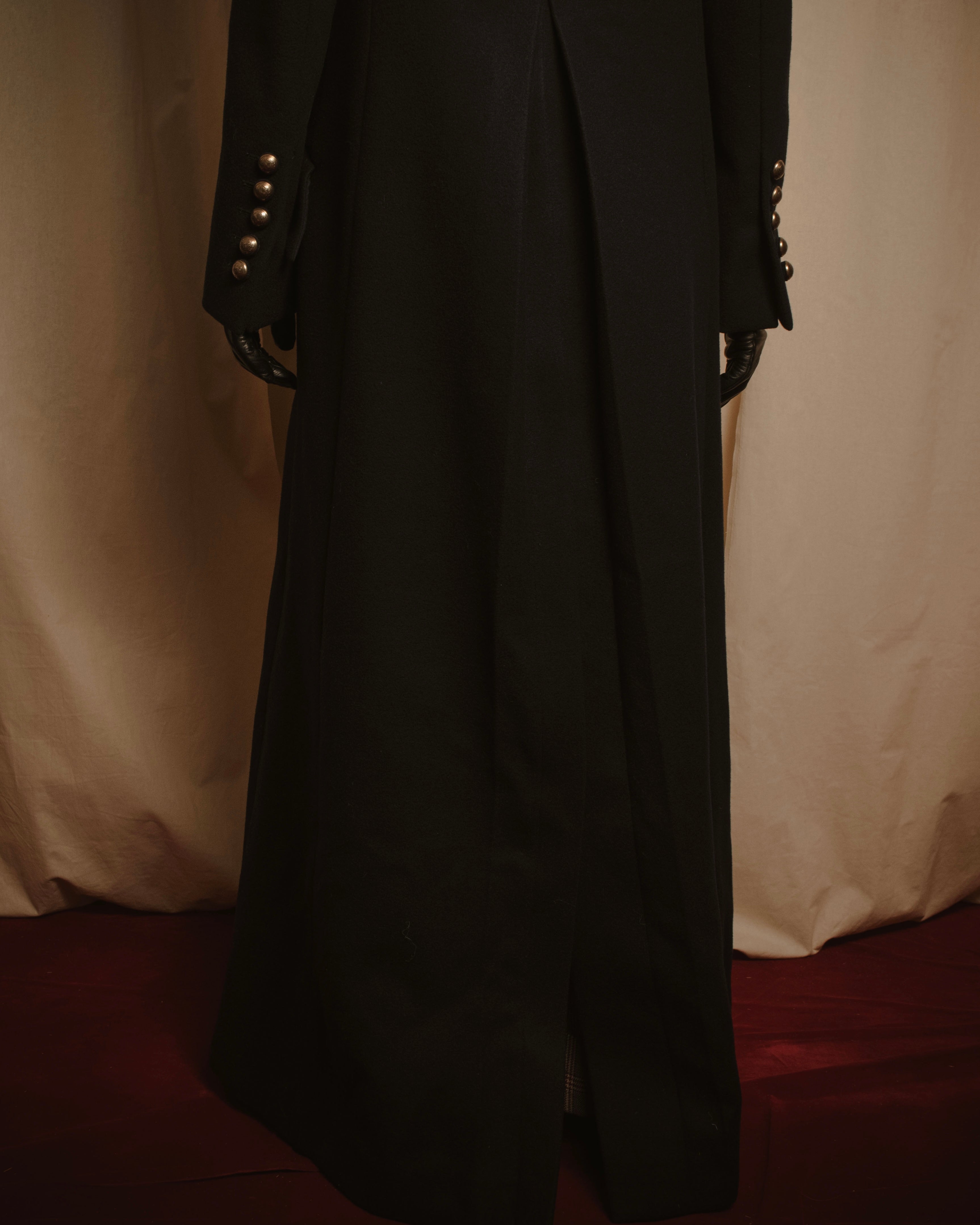 –SPECIAL– "Chloe"
15AW military-inspired maxi wool coat