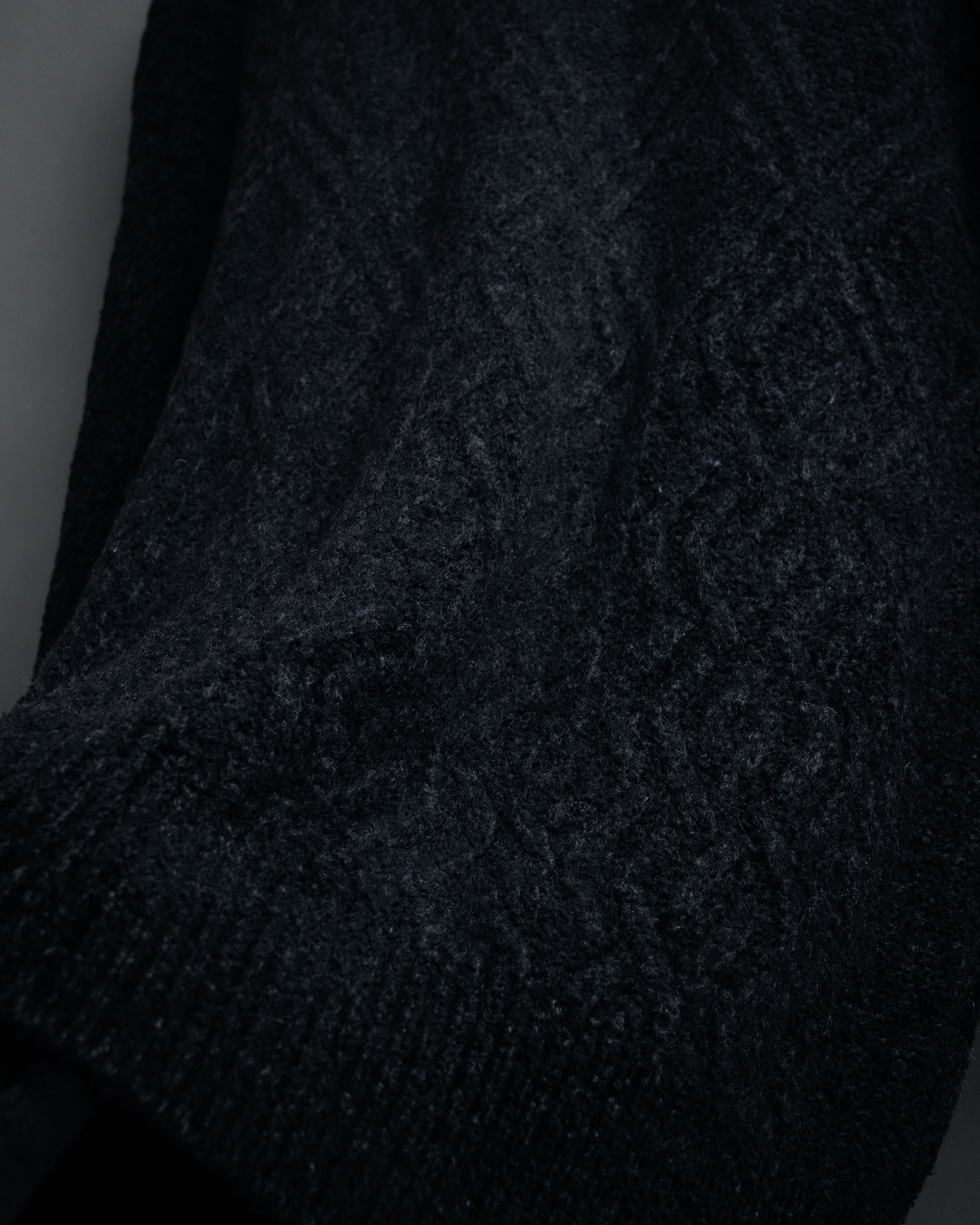 “Yves Saint Laurent” 90’s Textured diamond pattern cardigan