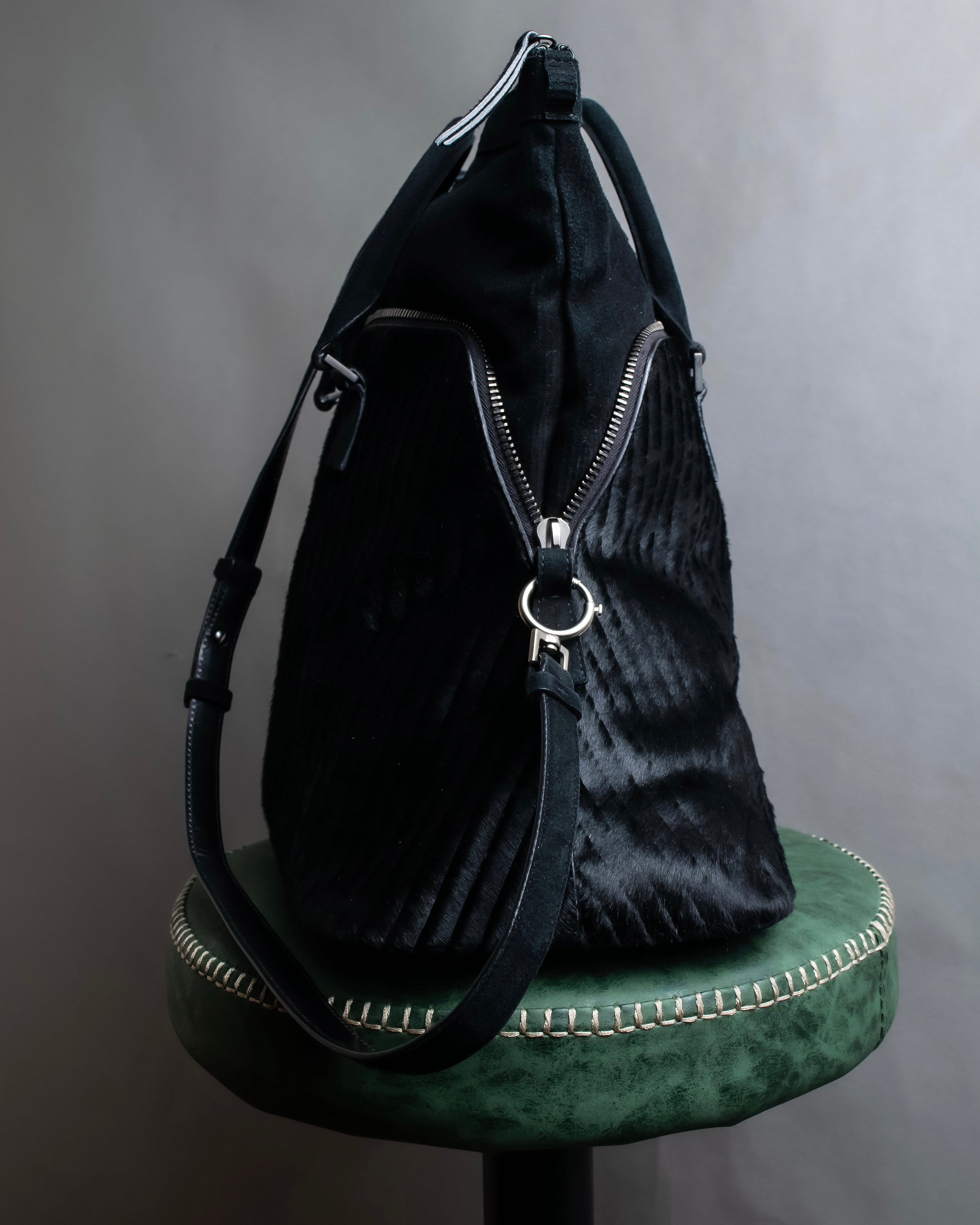 "MAISON MARGIELA" 5AC Harako leather corduroy combination 2way bag