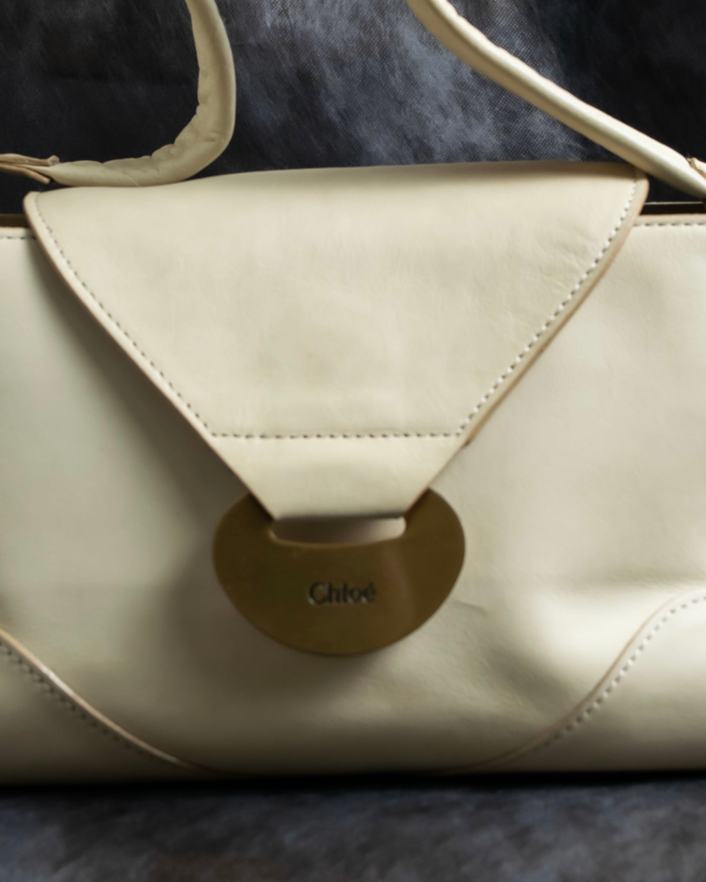 "Chloe" Gold parts design horizontal leather bag