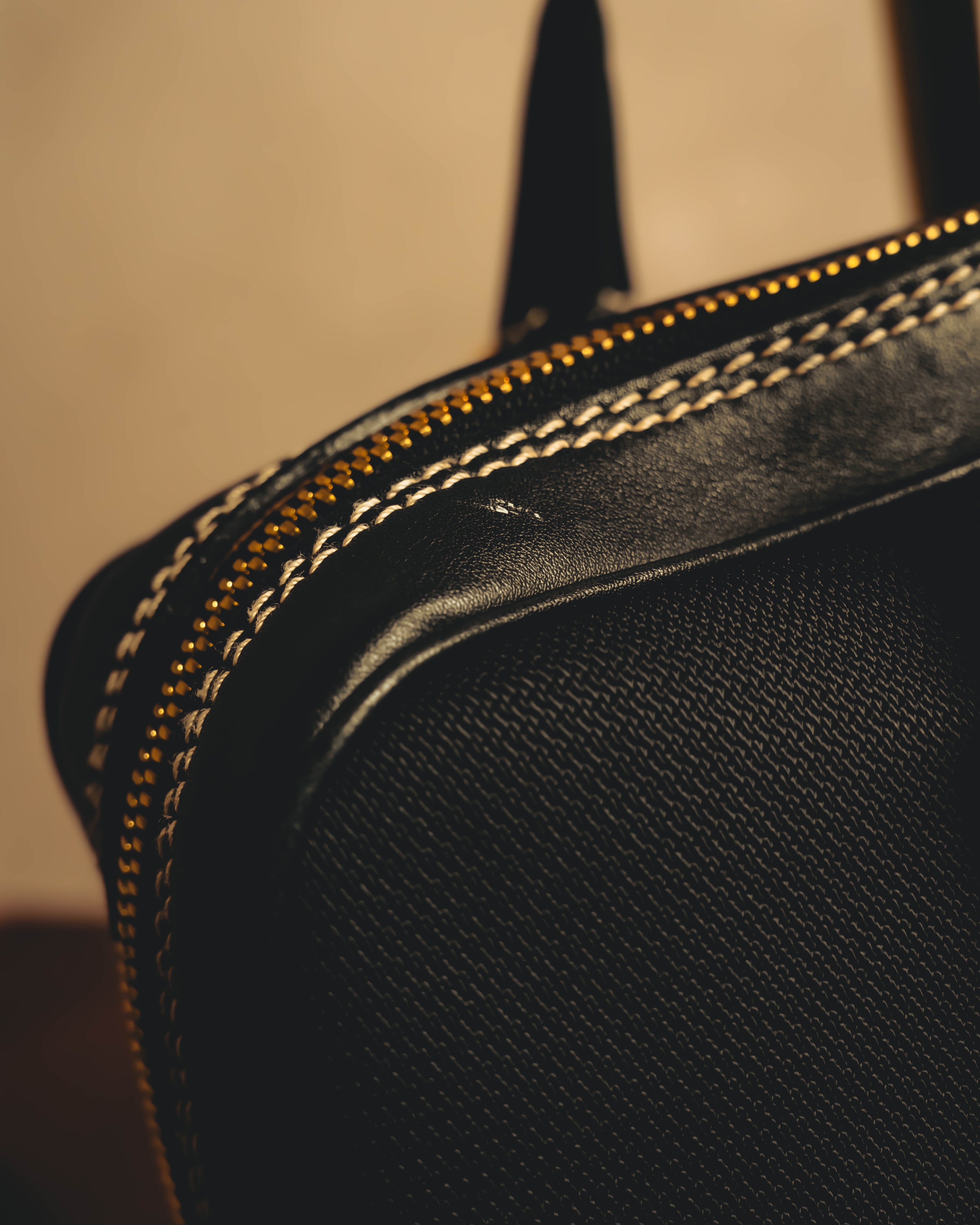 “Salvatore Ferragamo” 90’s-00’s Gancini-detail textured canvas shoulder bag