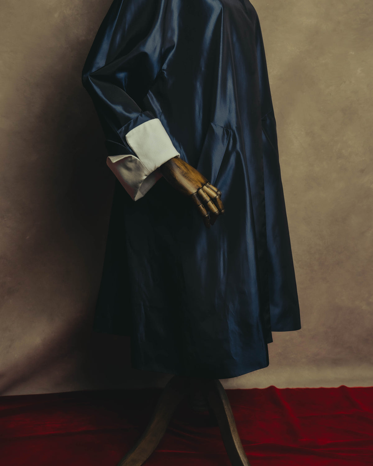 "CELINE" 70's-80's Dramatic contrast collar long coat