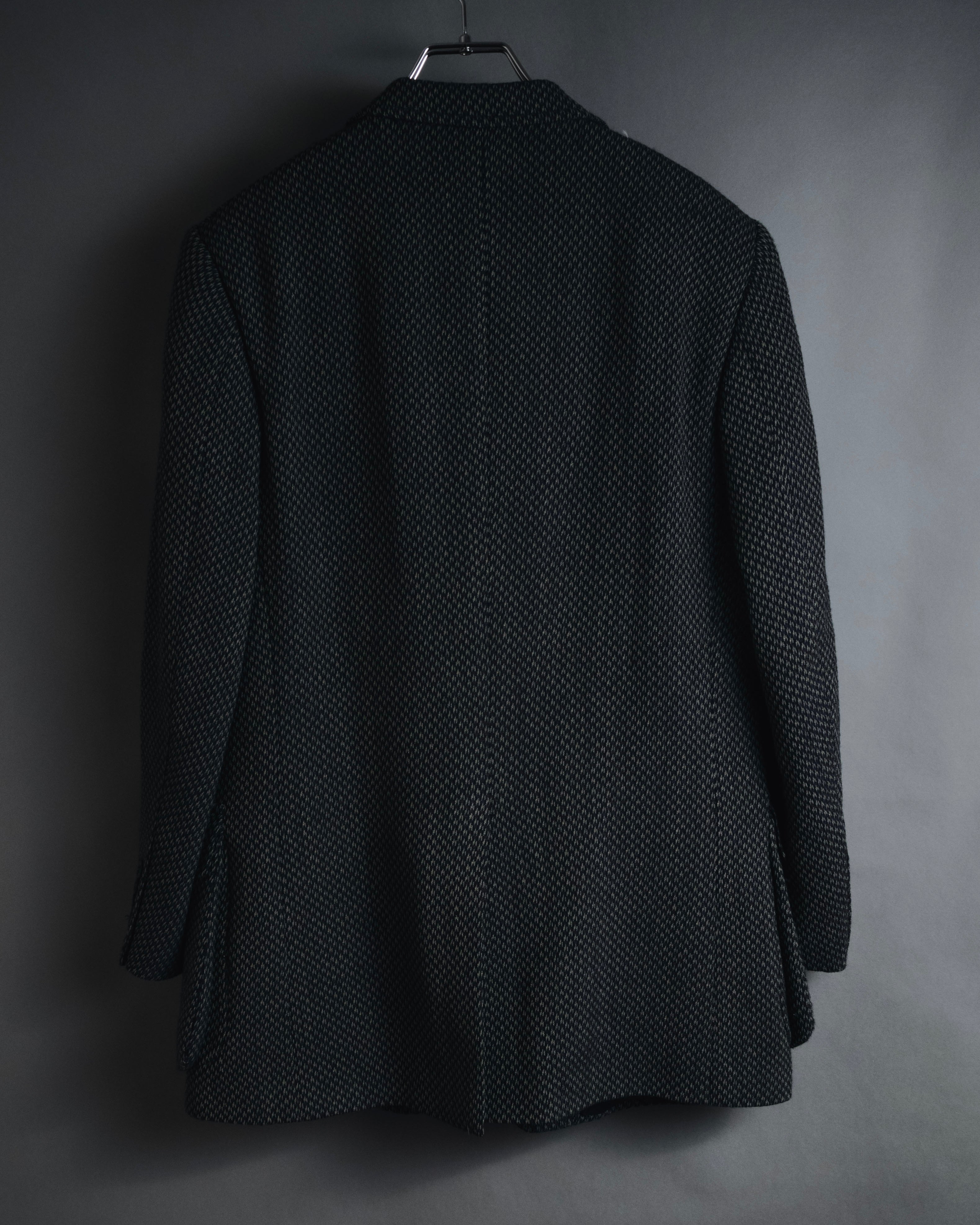 "VALENTINO GARAVANI BOUTIQUE"
Late 80’s - Early 90’s soft-structured birdseye wool tailored jacket
