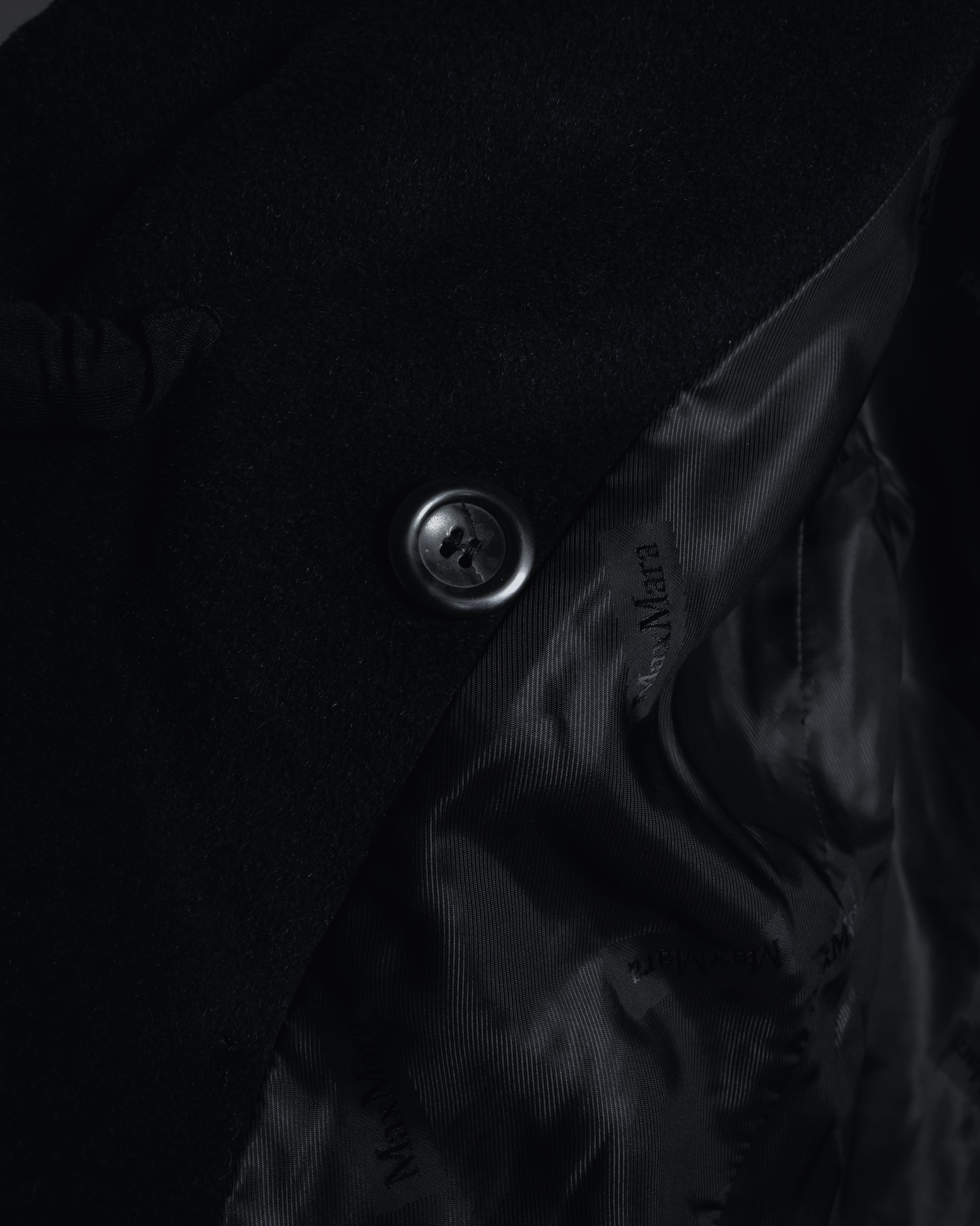 Abrigo doble botonadura estilo pea coat de los años 90-00 de "Max Mara"