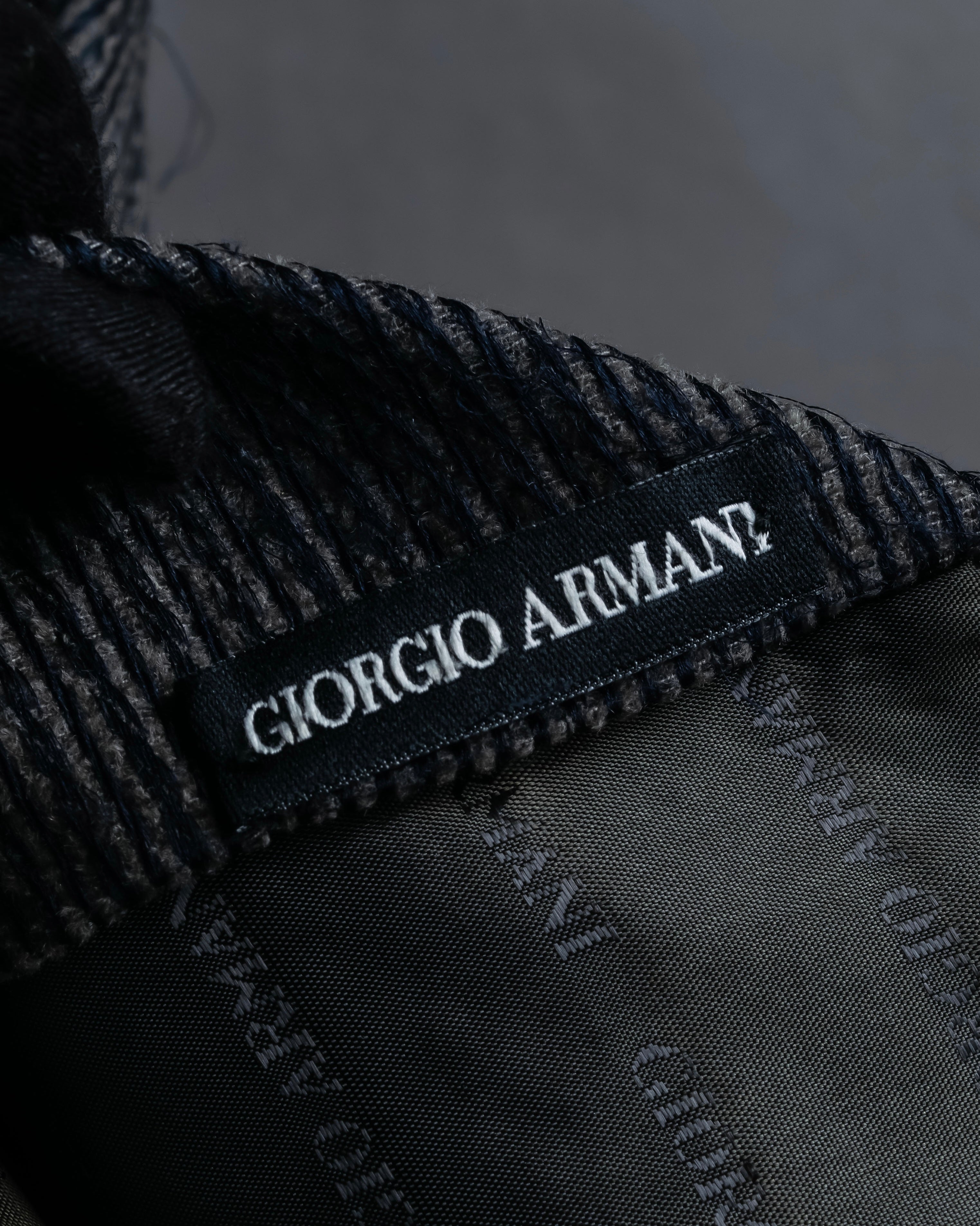 "GIORGIO ARMANI" Diagonal ridge pattern brushed necktie