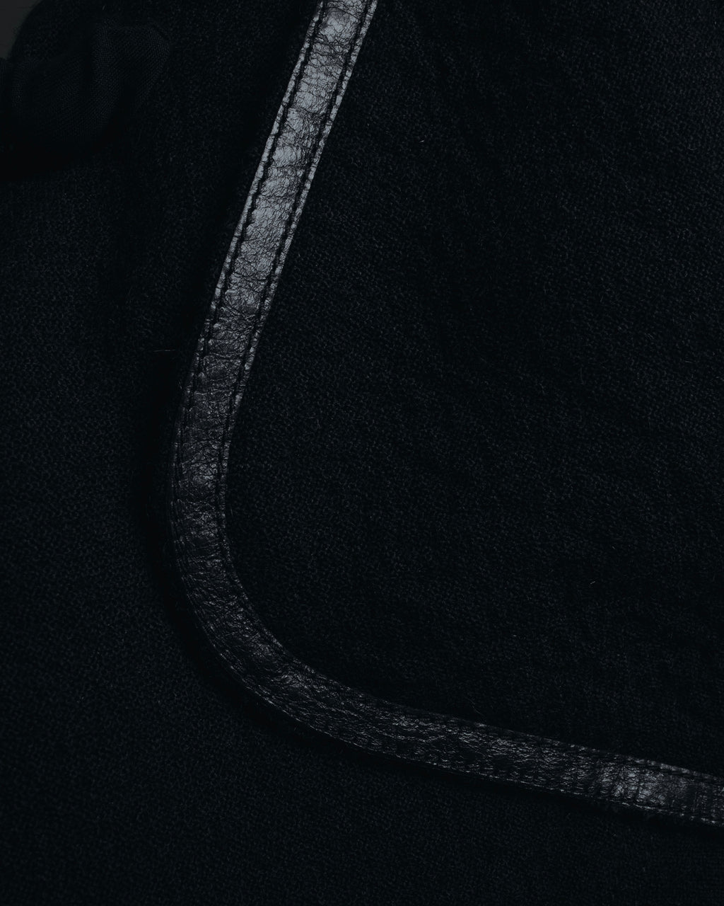 –SPECIALS– "LOEWE" 2017-2018 Minimal a-line calfskin piping coat