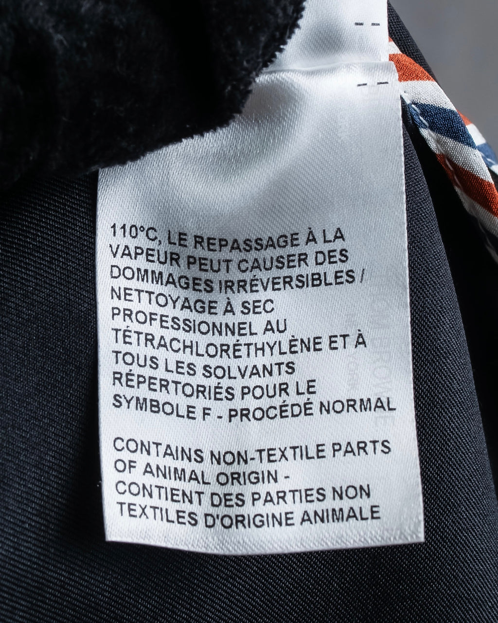 "THOM BROWNE" Shiny long hidden button shirt