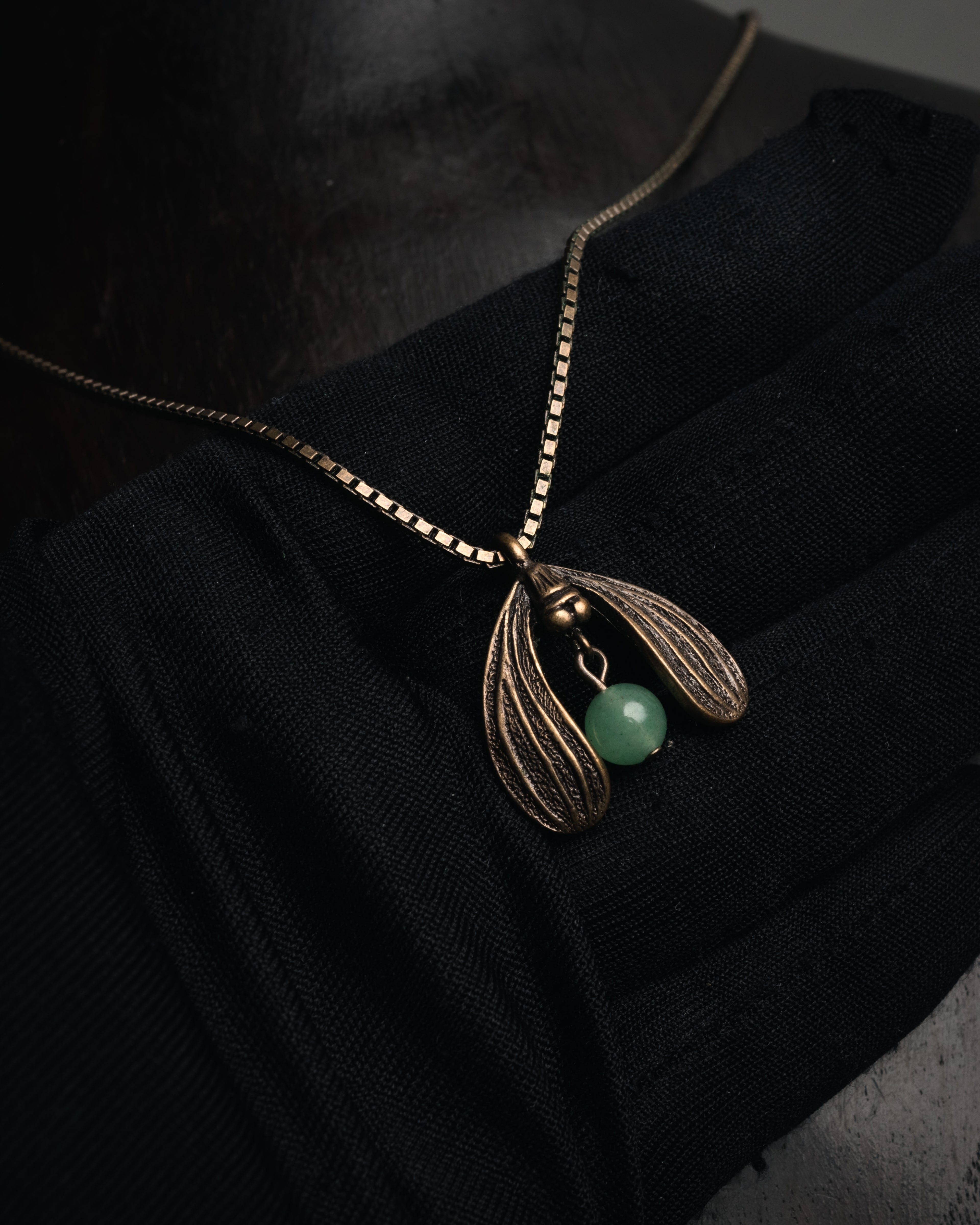 “Christian Dior” 90’s-00’s Antique gold botanical pendant necklace