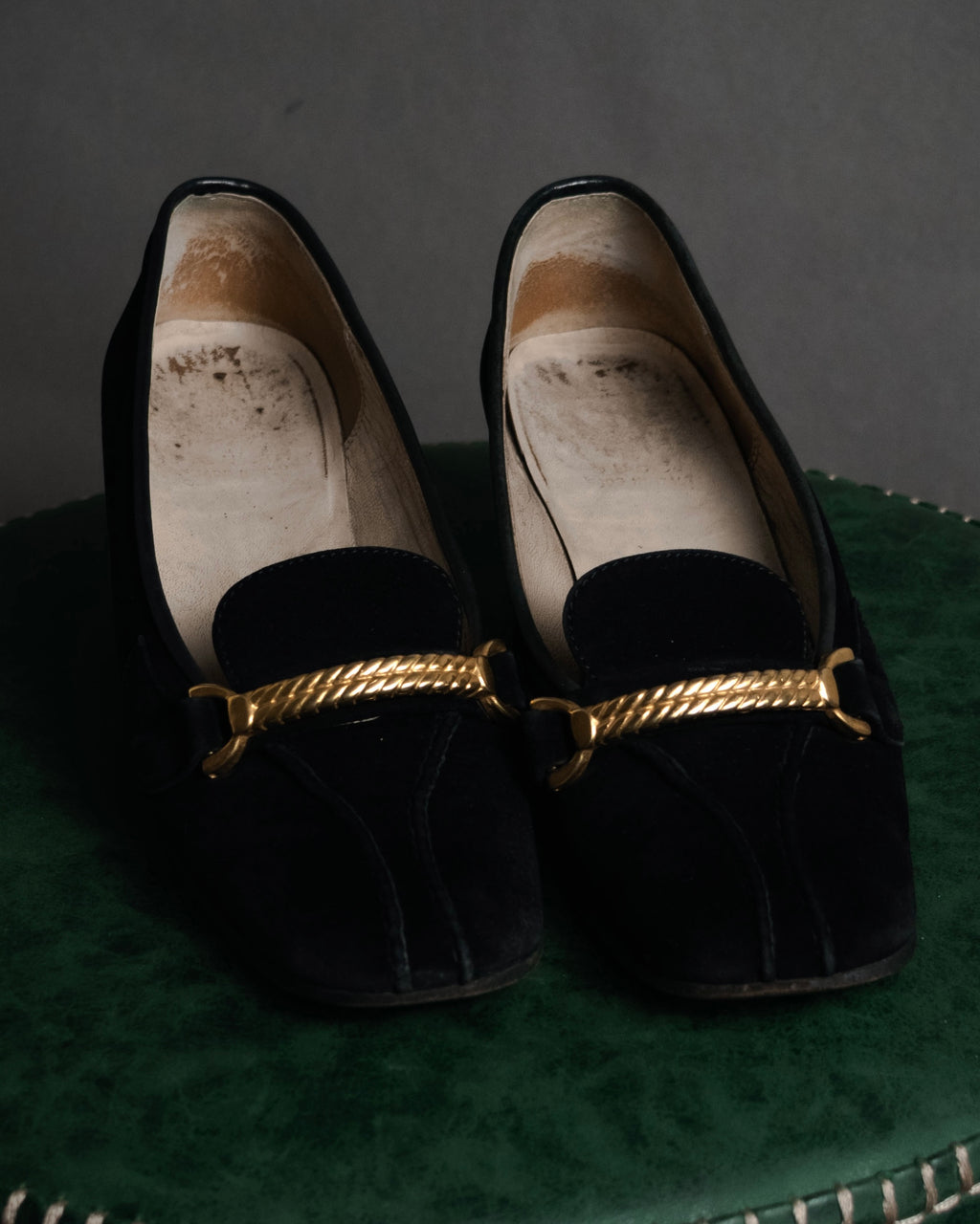 “GUCCI” 90’s-00’s Suede twist horsebit heeled loafers