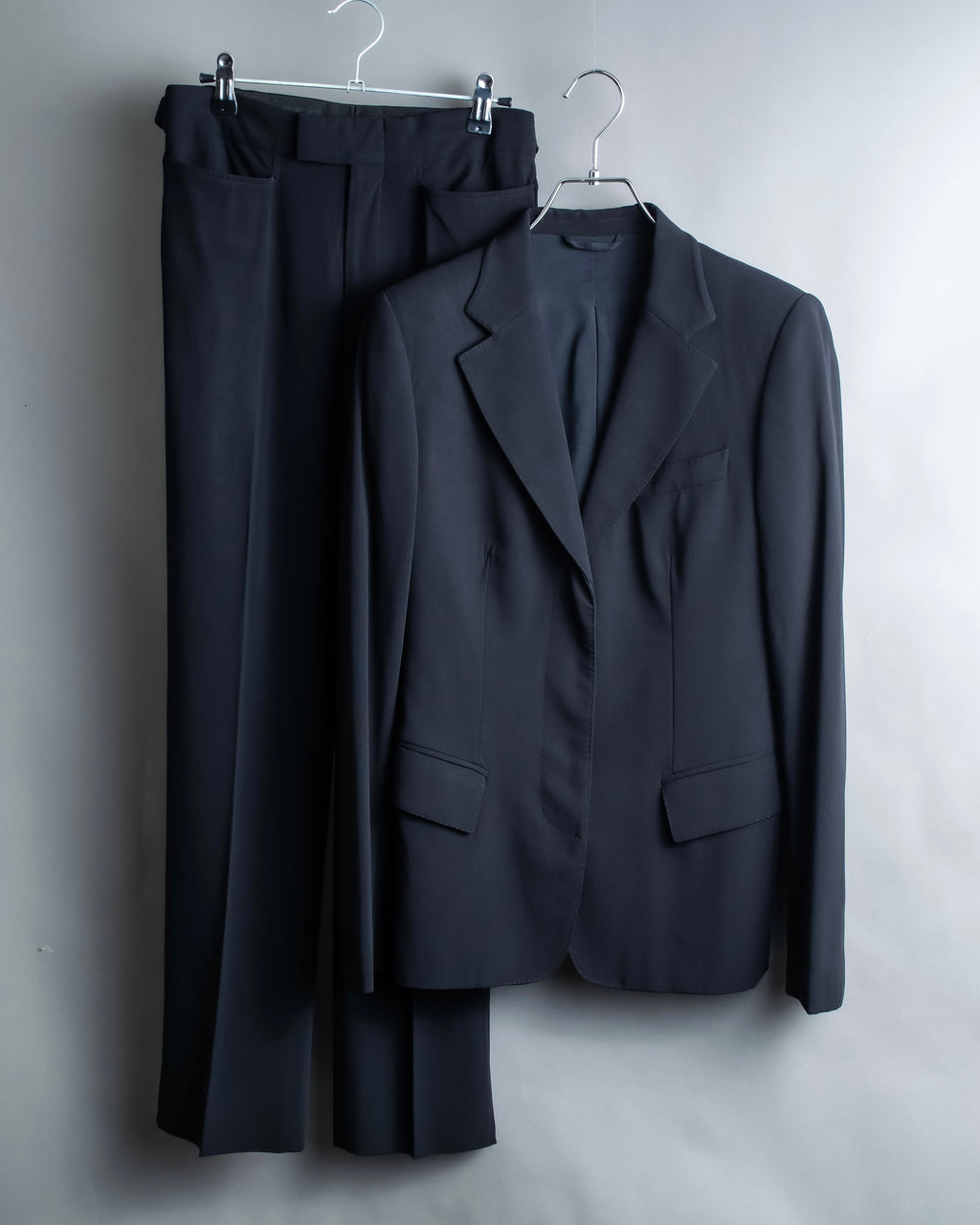 "GUCCI" black oversized mode style set up