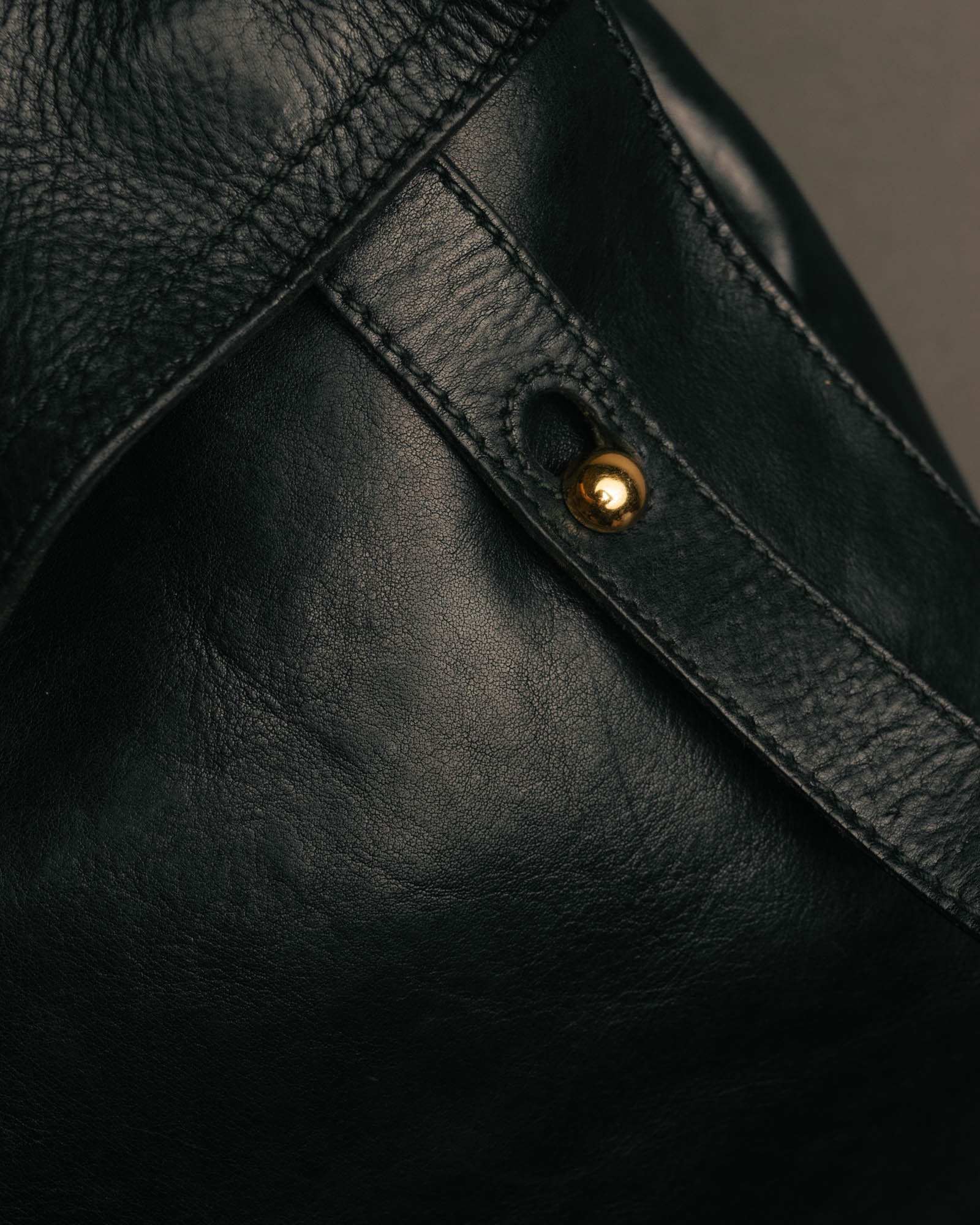 -SPECIAL- “YVES SAINT LAURENT rive gauche”
2008-2012 Muse two leather shoulder bag