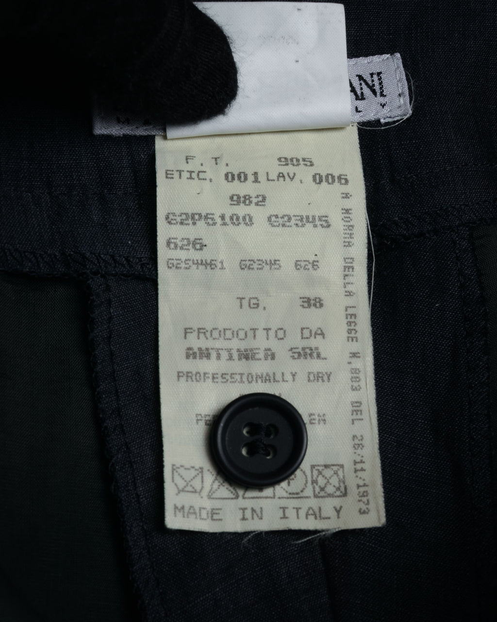 “EMPORIO ARMANI” 90’s-00’s Fluid wide trousers