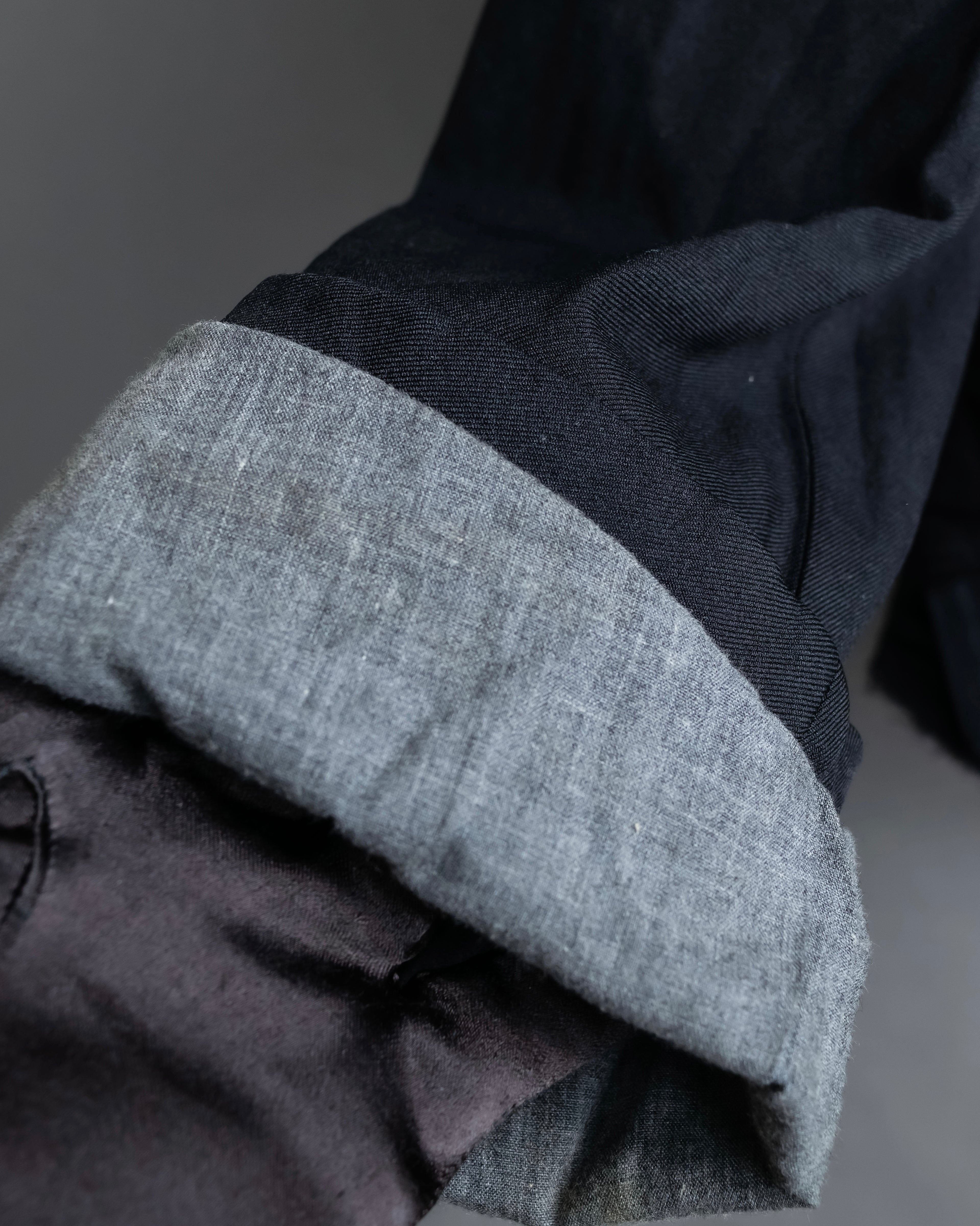 "COMME des GARCONS
COMME des GARCONS" 6 button detail raw edge jacket