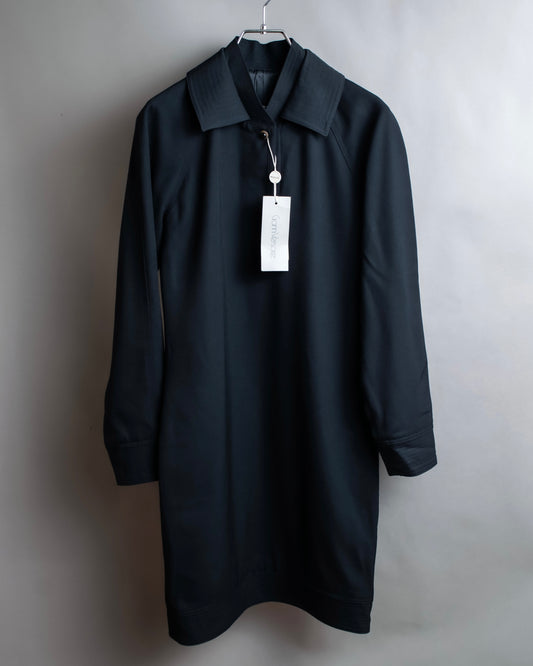 "GIANNI VERSACE" Soutien collar docking mid length wool coat