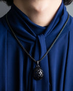 "YVES SAINT LAURENT" Elegant style arabesque pattern necklace