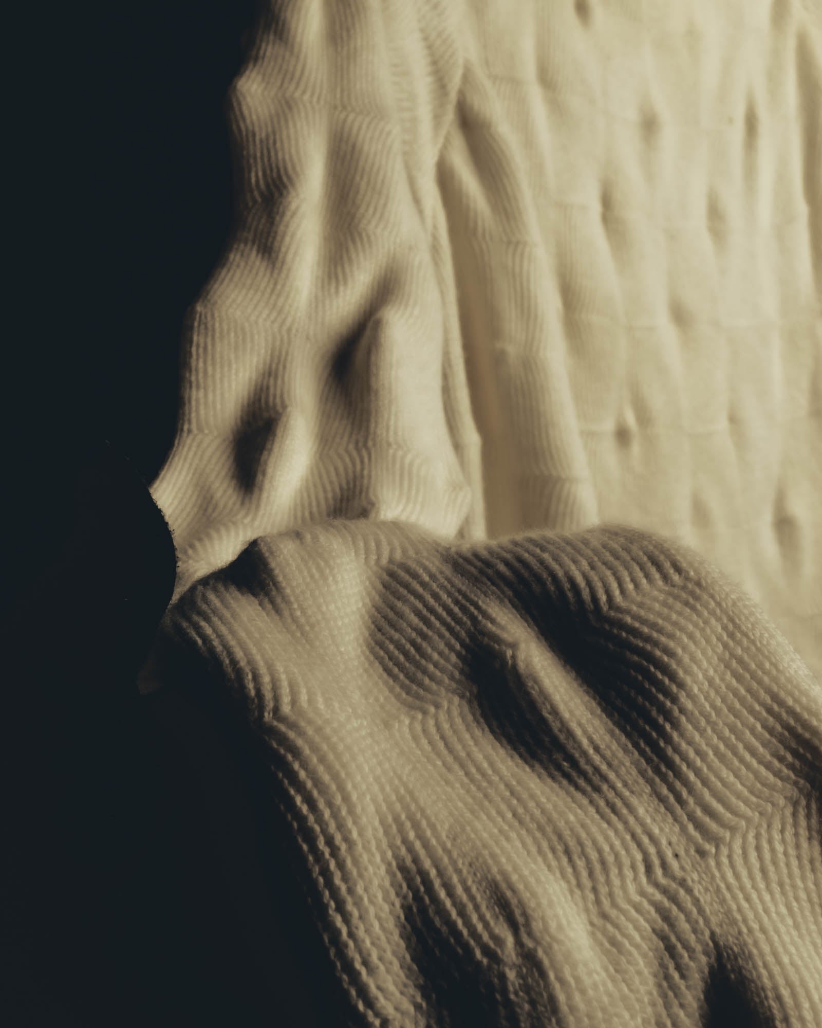 "Alexander McQueen" 90's-00's Sculptural ribbed turtleneck wool knit sweater
