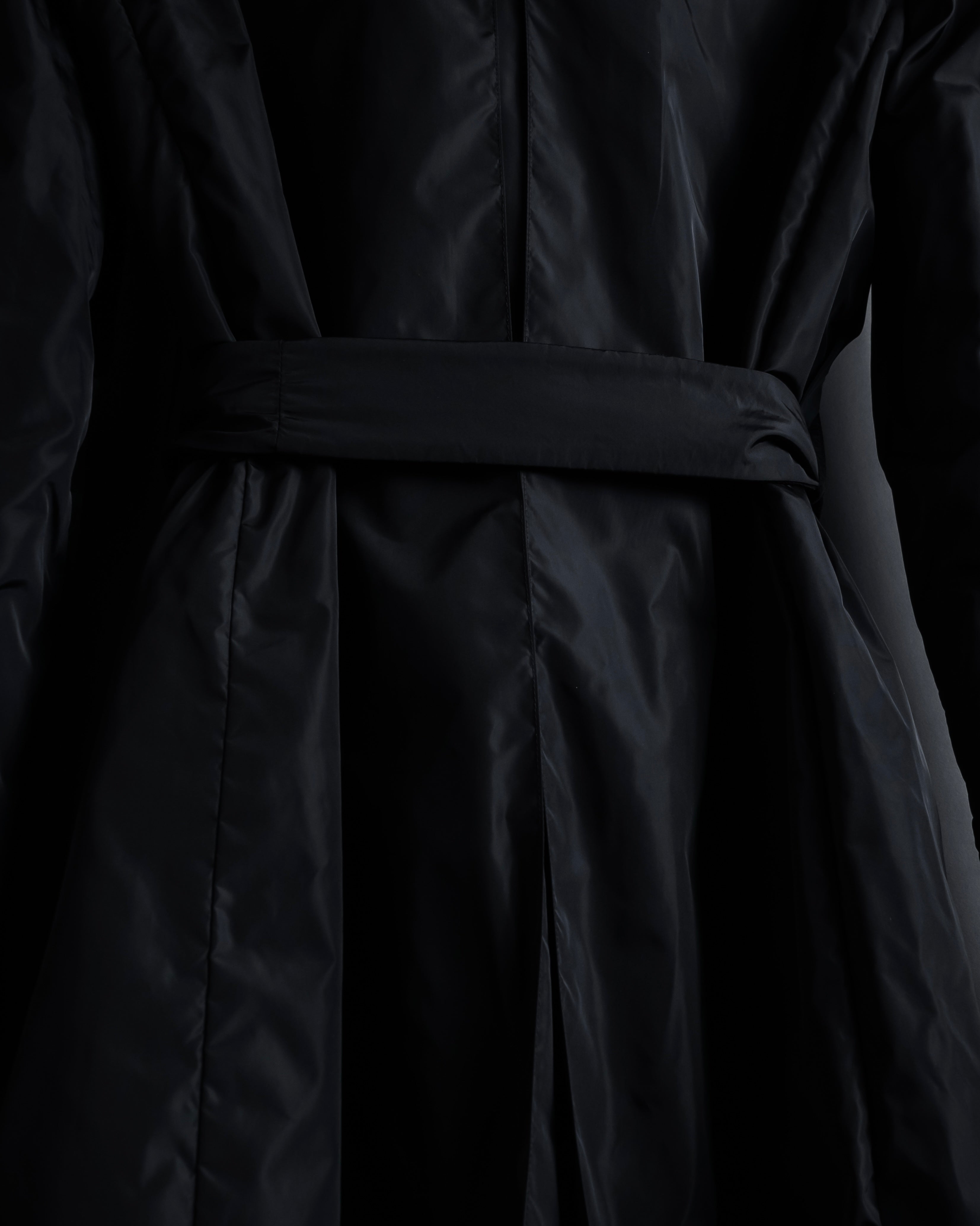 "Max Mara" Reversible belted collar coat