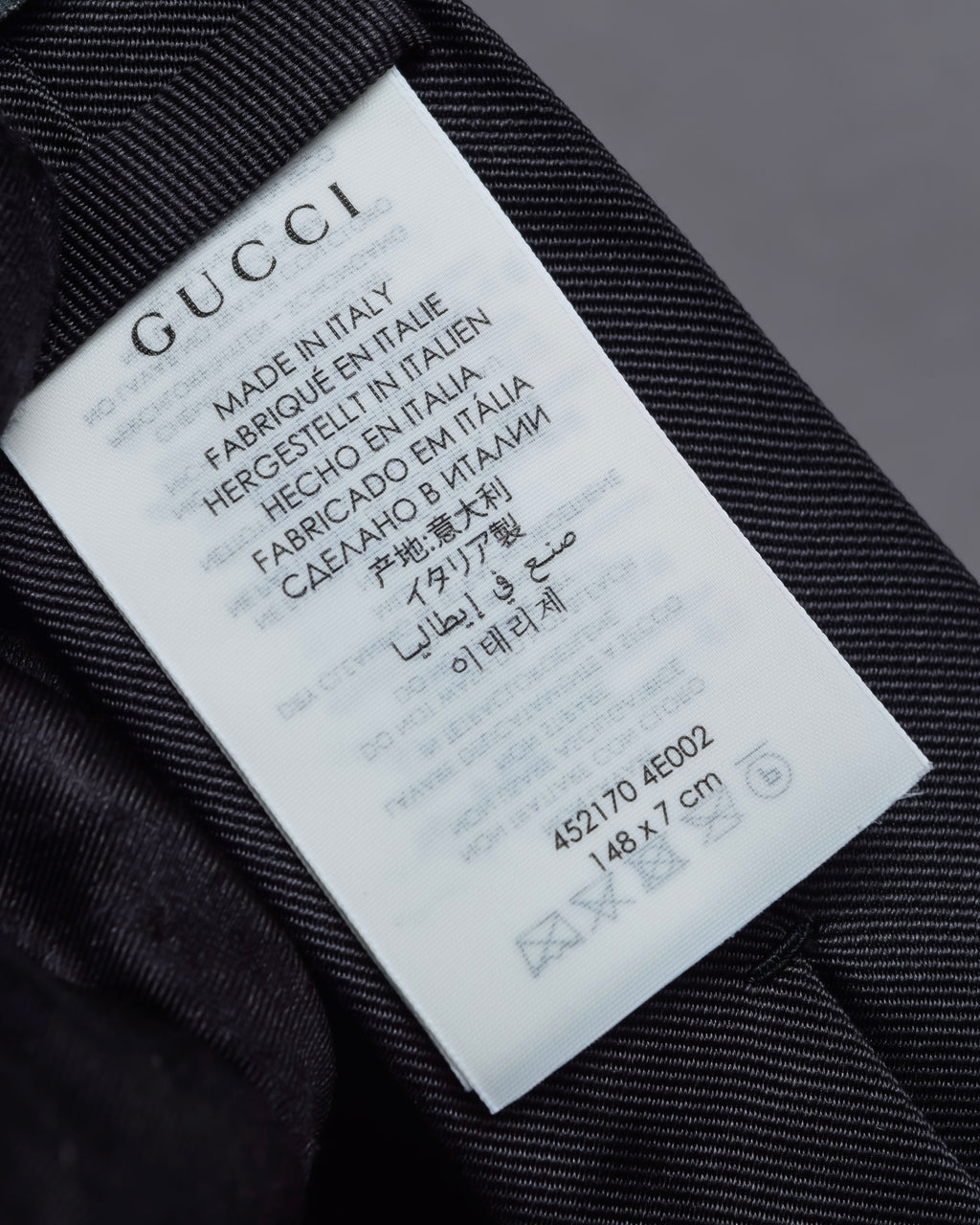 "GUCCI" Michele period tiger embroidery silk necktie