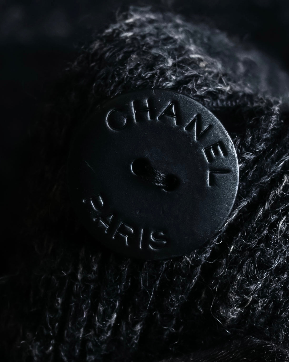 "CHANEL" Sample product hairy material light unevenness cardigan