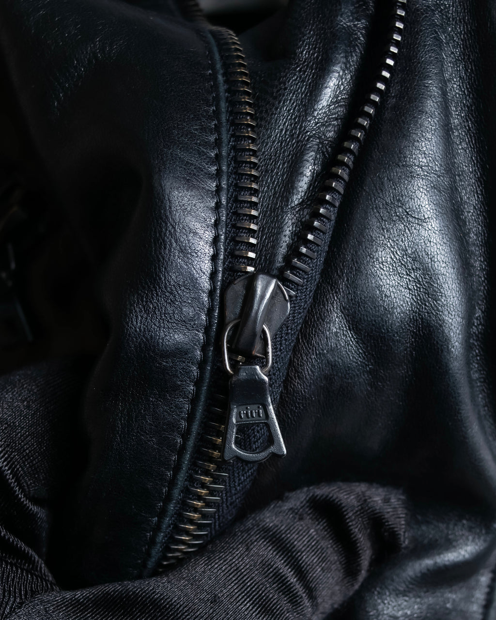 "Claude Montana" Drawcord detail stand-up collar leather blouson