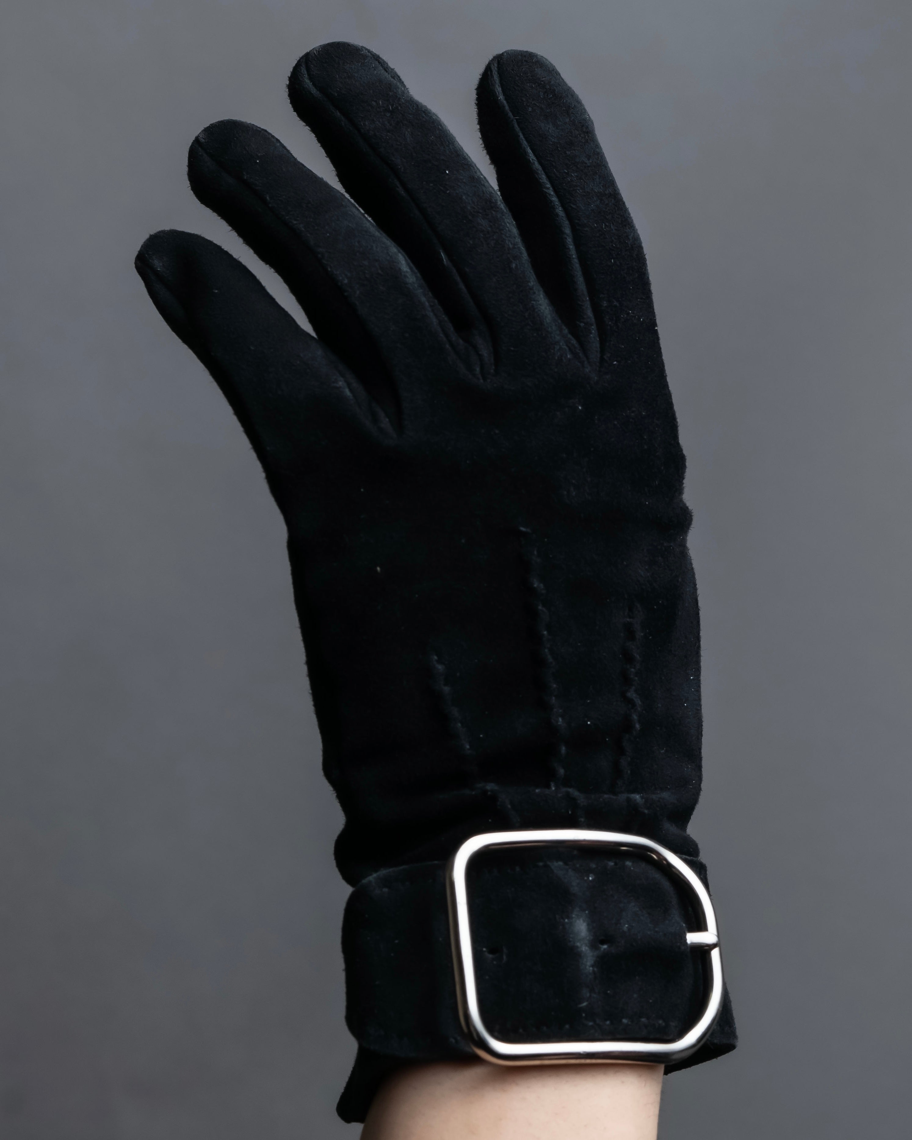 "HERMES" Silver buckle design suede leather gloves
