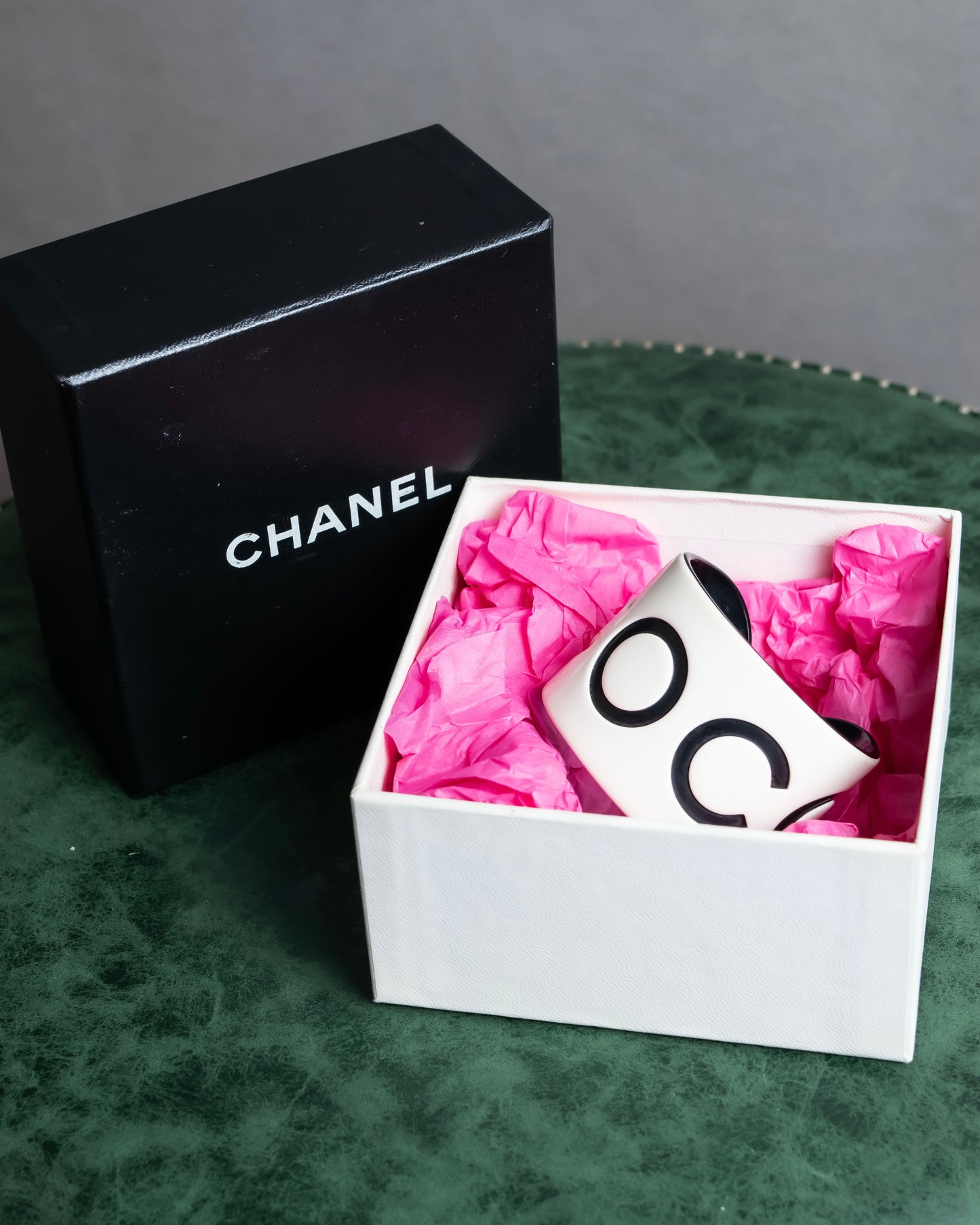 "CHANEL" COCO mark spell engraved bangle