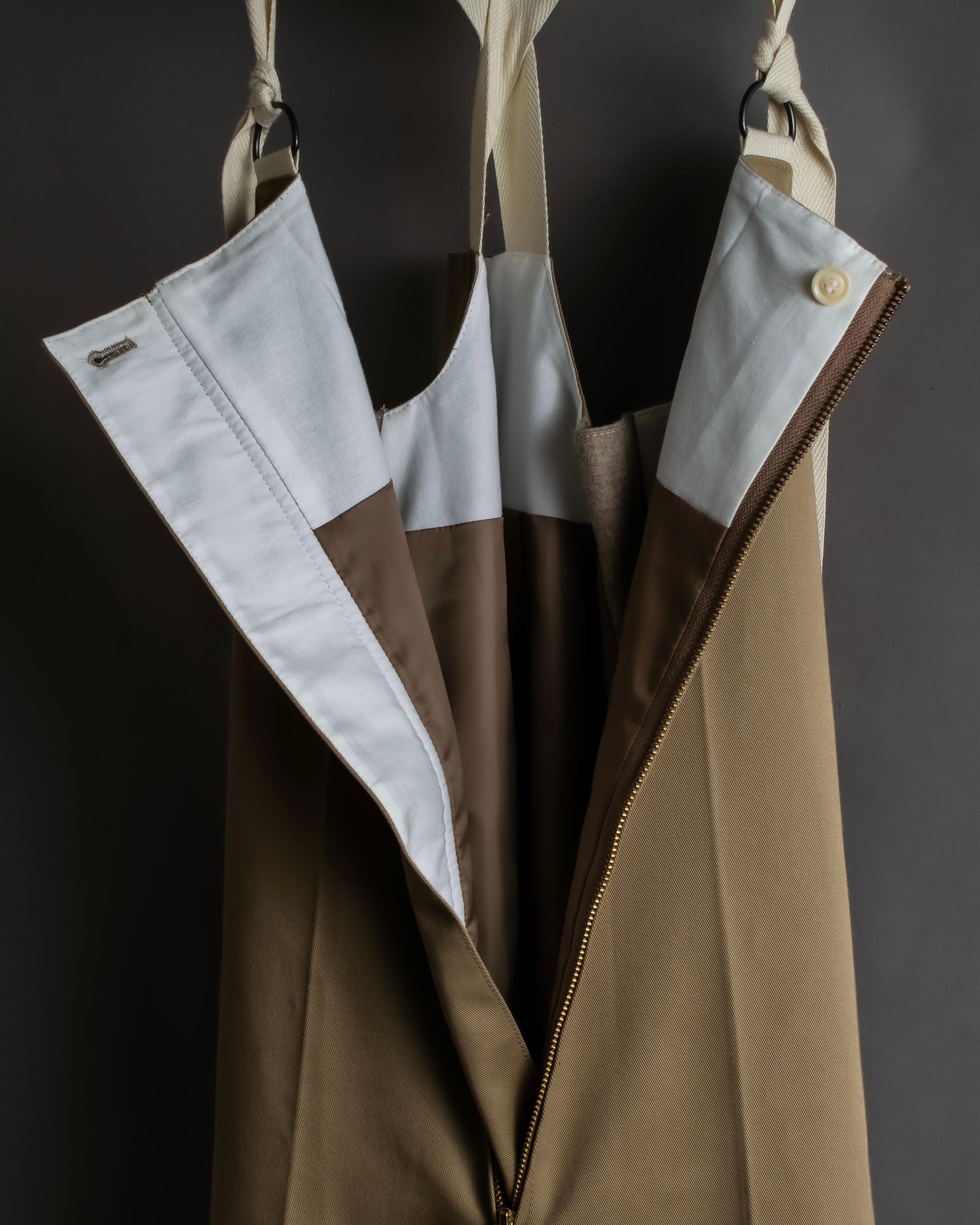 "Y's" 17AW twill woven flare silhouette jump skirt