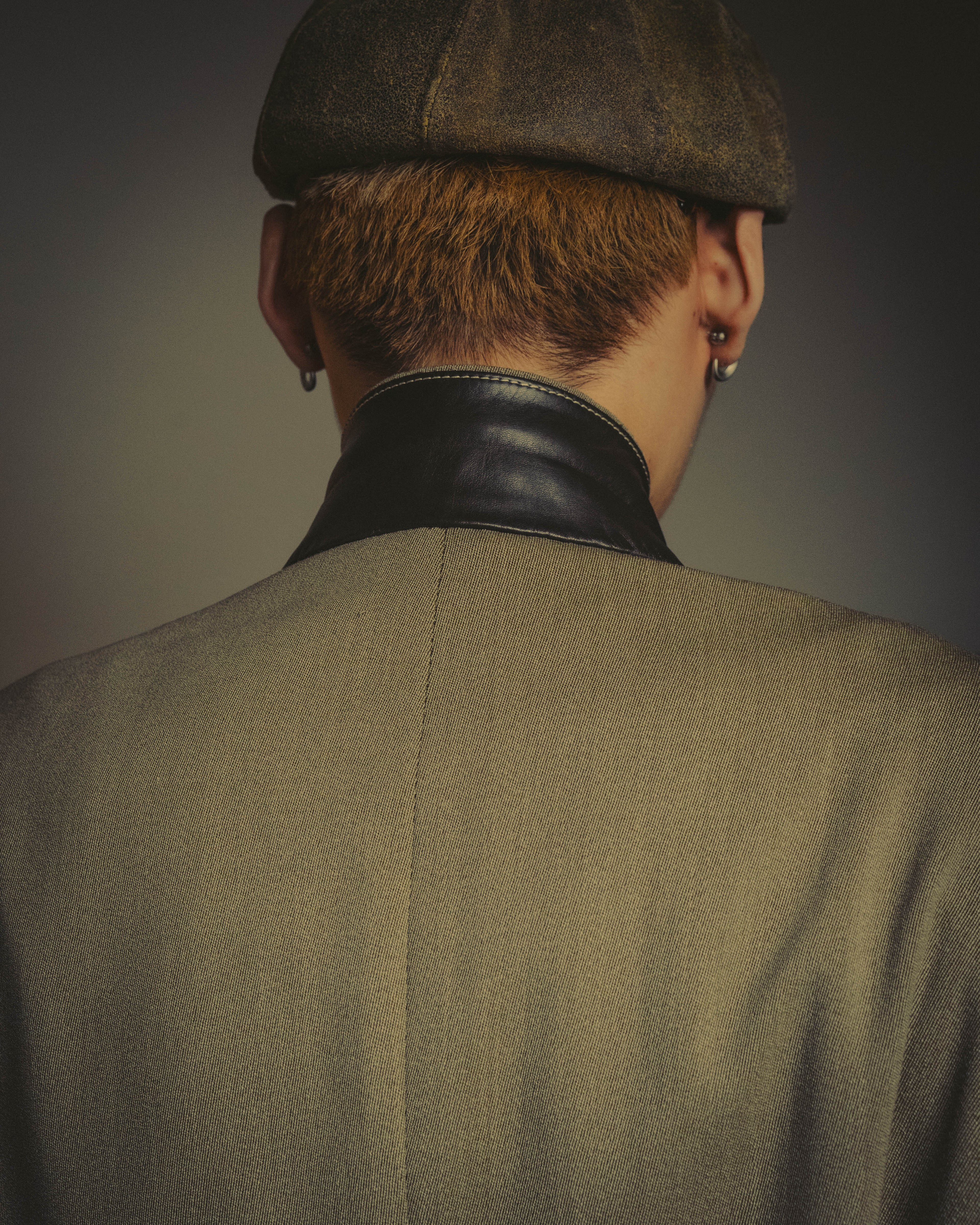 -SPECIAL- "Hermès" 80's-00's Leather collar tailored blazer