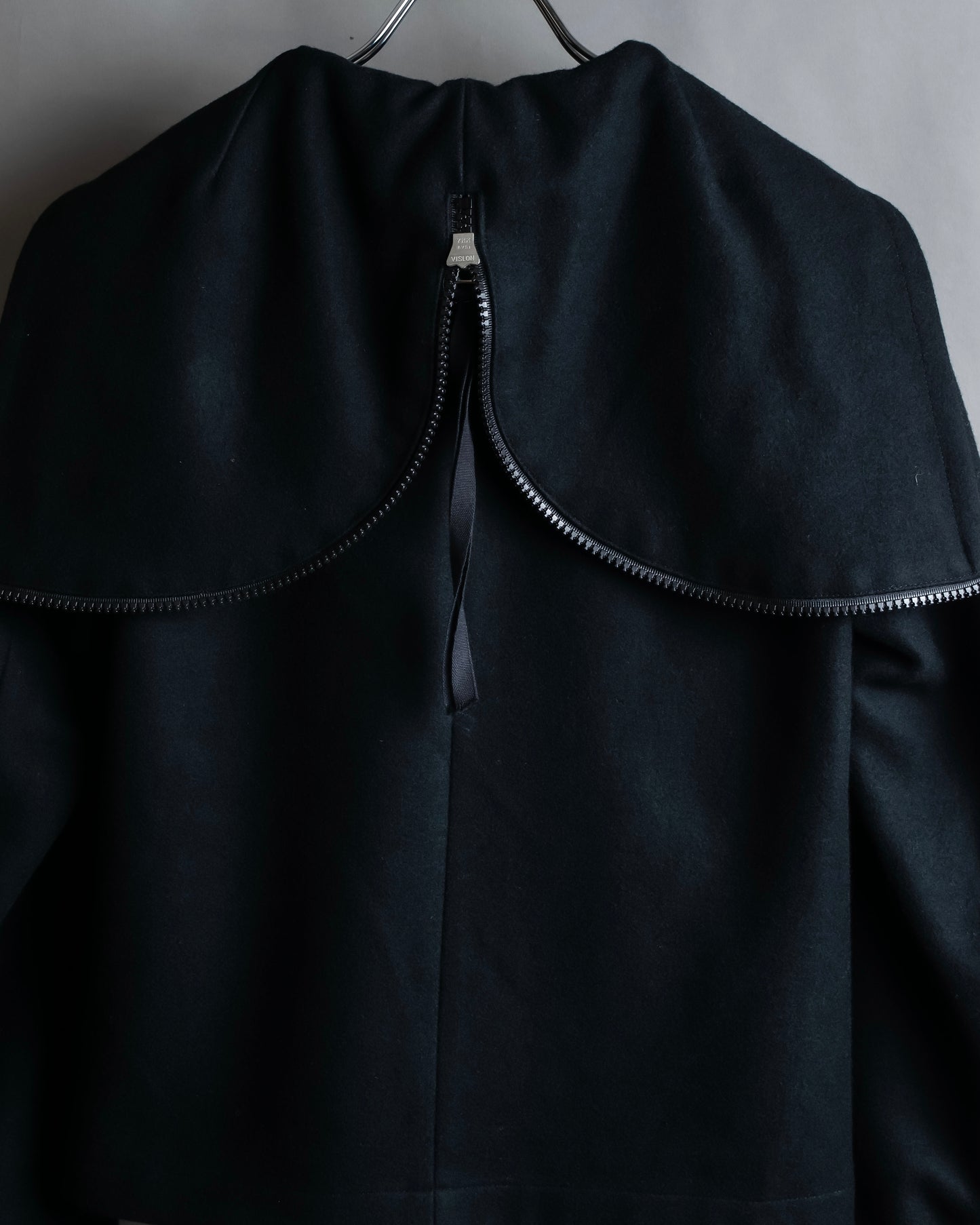 "MM6 MAISON MARGIELA" Wool blend zip up cape collar jacket