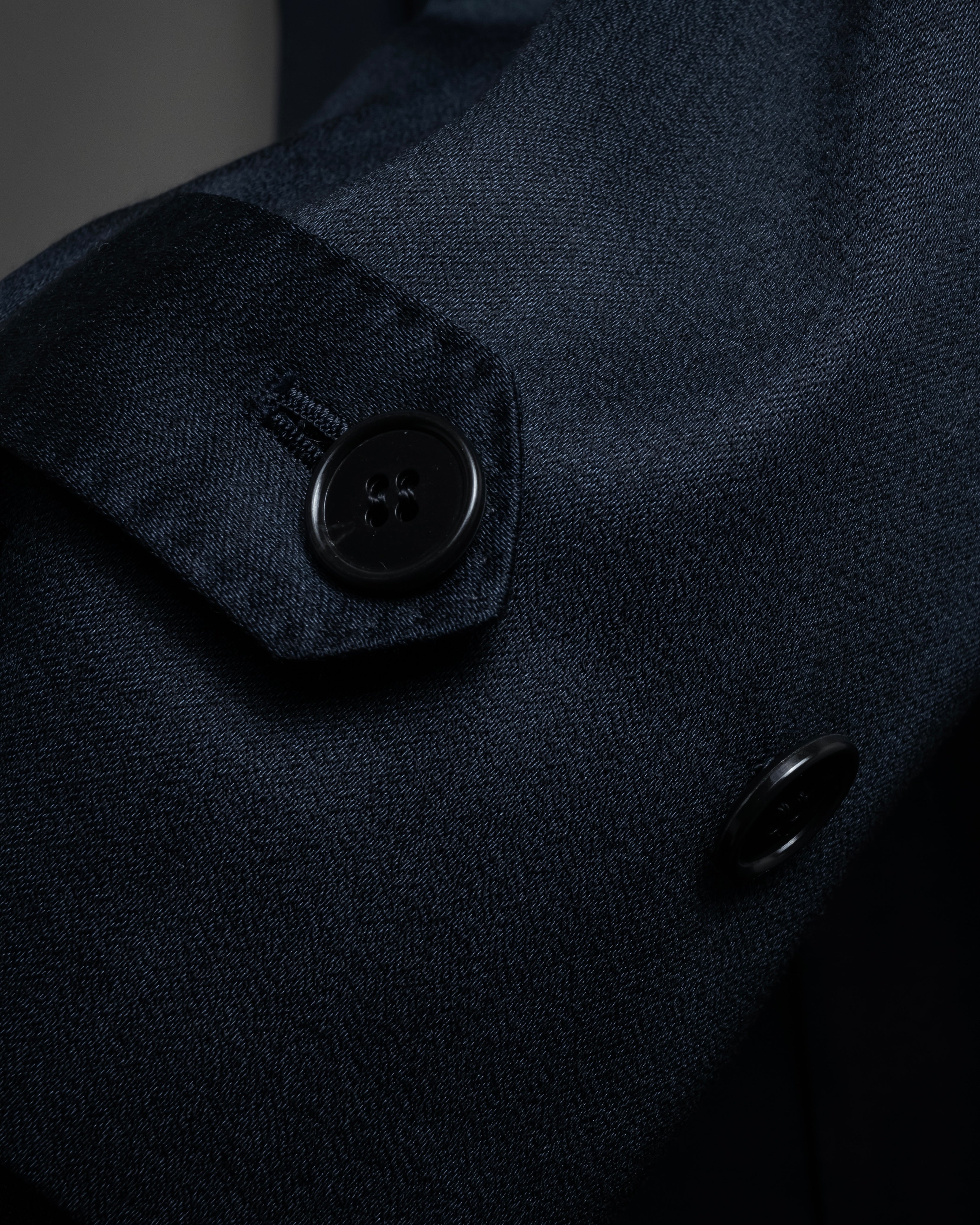 “Yves Saint Laurent” 90’s clean fly-front bal collar coat