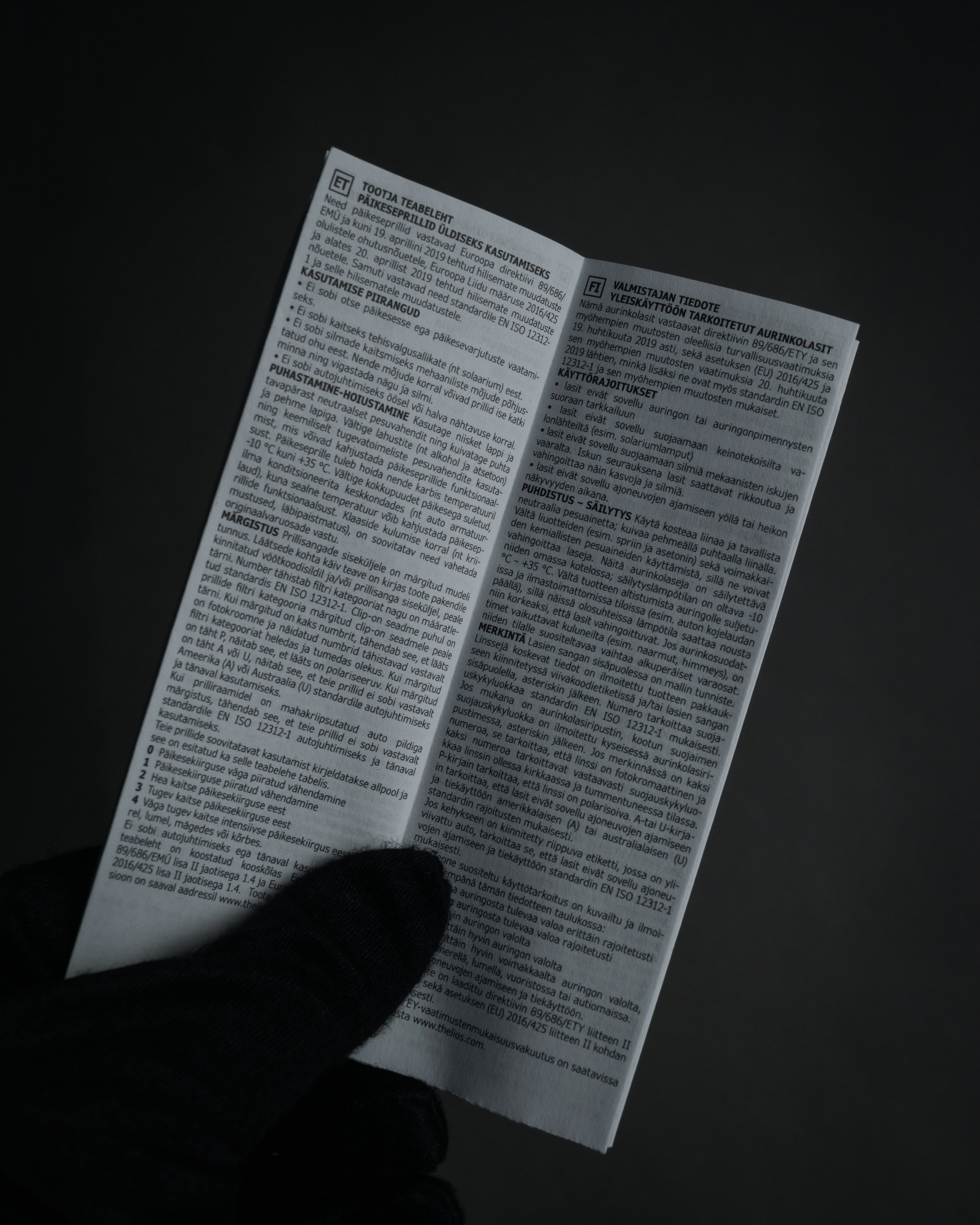 “LOEWE” 2018–2022 Futuristic shield acetate sunglasses