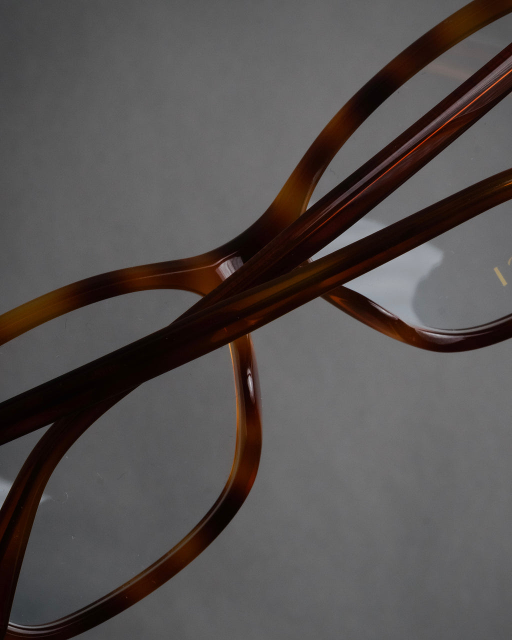 “GUCCI” 2017-2022 Bee motif havana eyeglasses