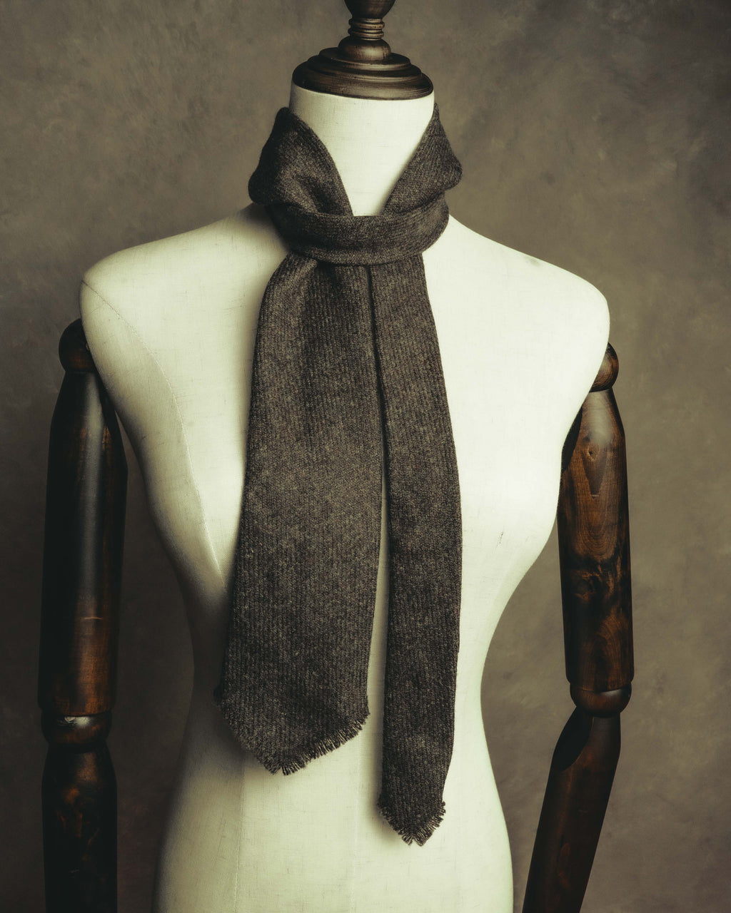 -SPECIAL- "Yves Saint Laurent" 90's-00's Charcoal grey wool textured knit tie