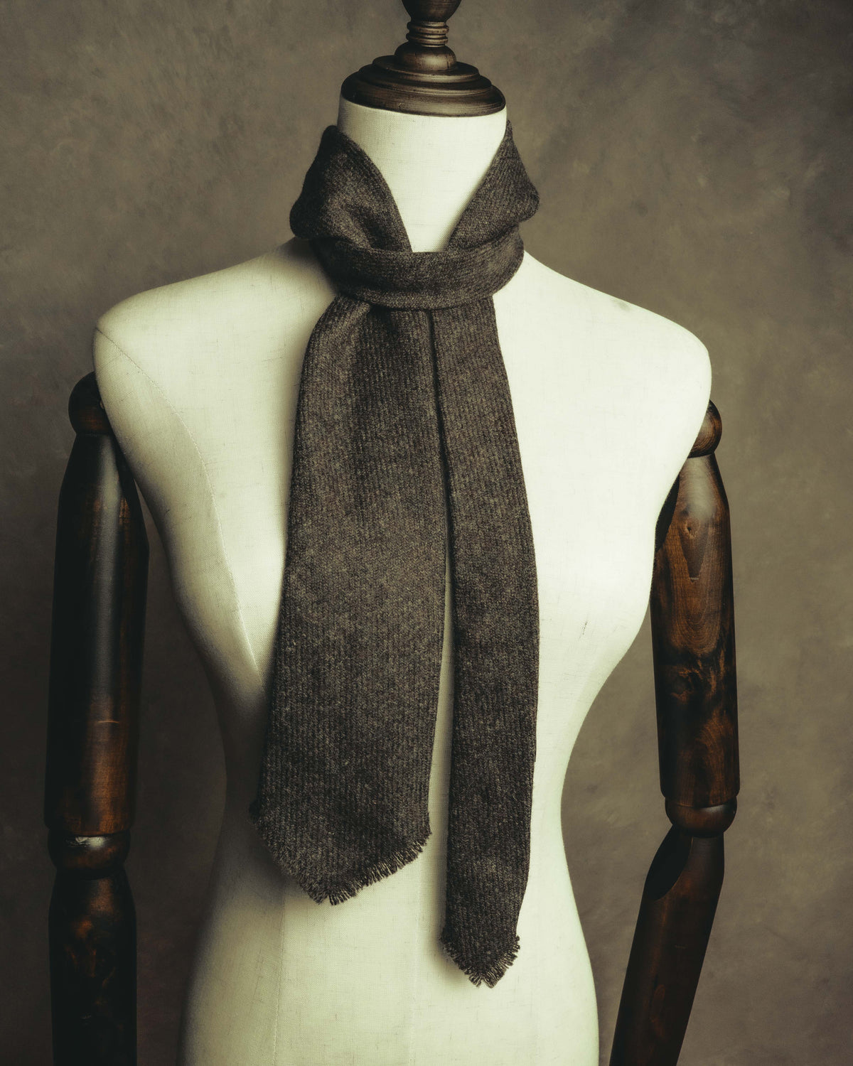 -SPECIAL- "Yves Saint Laurent" 90's-00's Charcoal grey wool textured knit tie